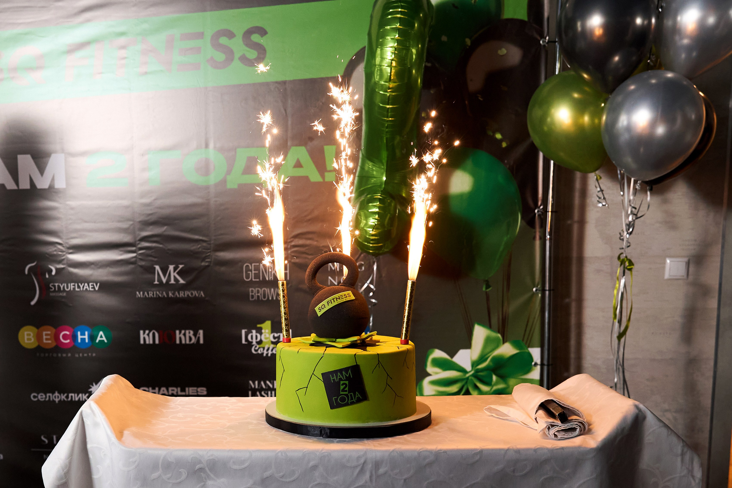 SQ — ФИТНЕС. 2 ГОДА. Фотограф Липецк. Фотограф в Липецке Татьяна Минаева. Портретный фотограф Липецк. Свадебный фотограф Липецк. Бизнес фотограф Липецк