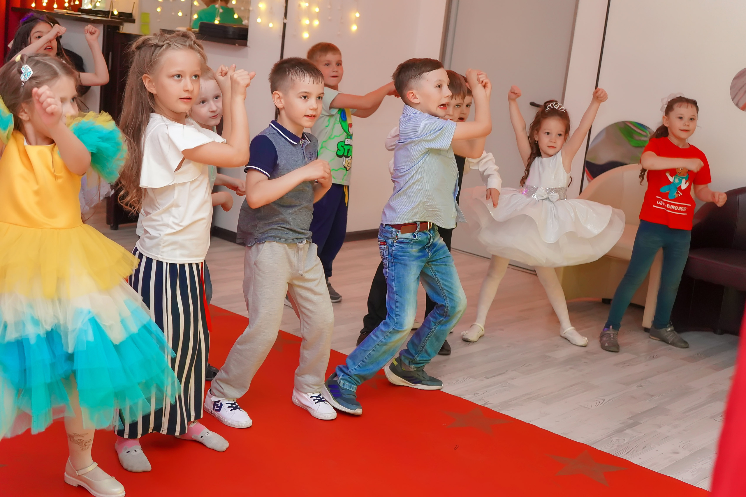 Фотосъемка видеосъёмка фотограф видеооператор новогодних утренников  в. Фотограф, видеооператор Нина Коршунова