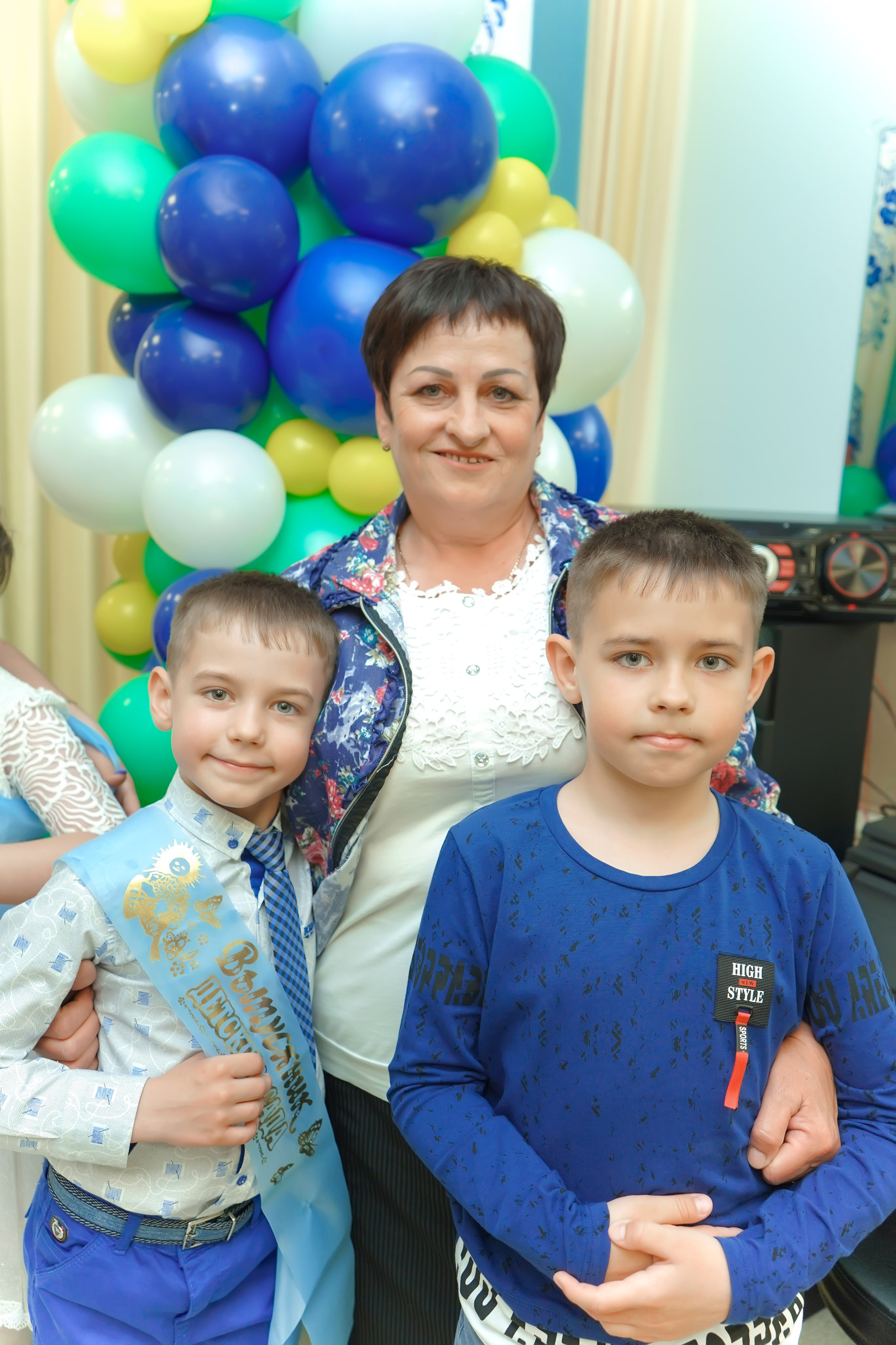 Фотосъемка видеосъёмка фотограф видеооператор новогодних утренников  в. Фотограф, видеооператор Нина Коршунова