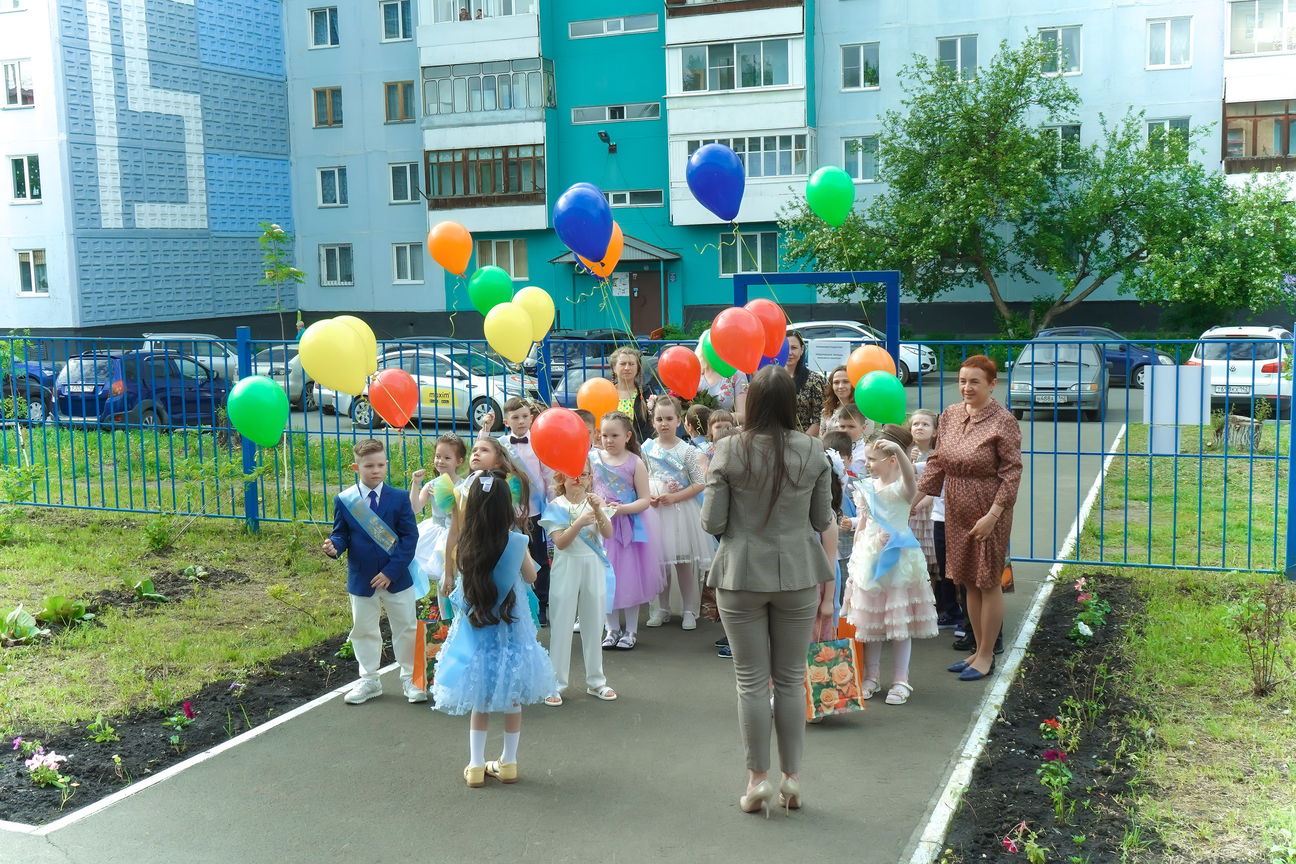 Фотосъемка видеосъёмка фотограф видеооператор новогодних утренников  в. Фотограф, видеооператор Нина Коршунова