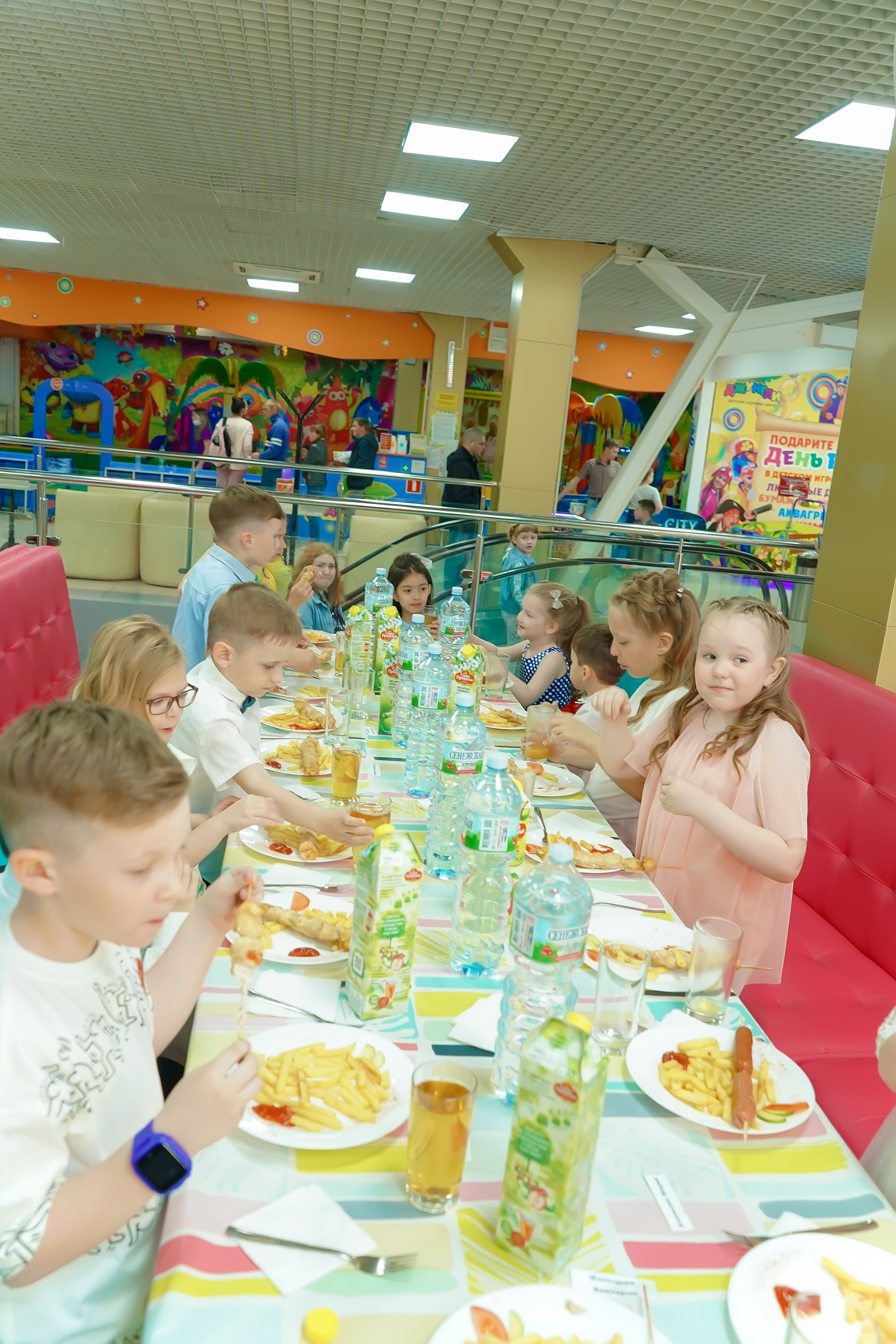 Фотосъемка видеосъёмка фотограф видеооператор новогодних утренников  в. Фотограф, видеооператор Нина Коршунова