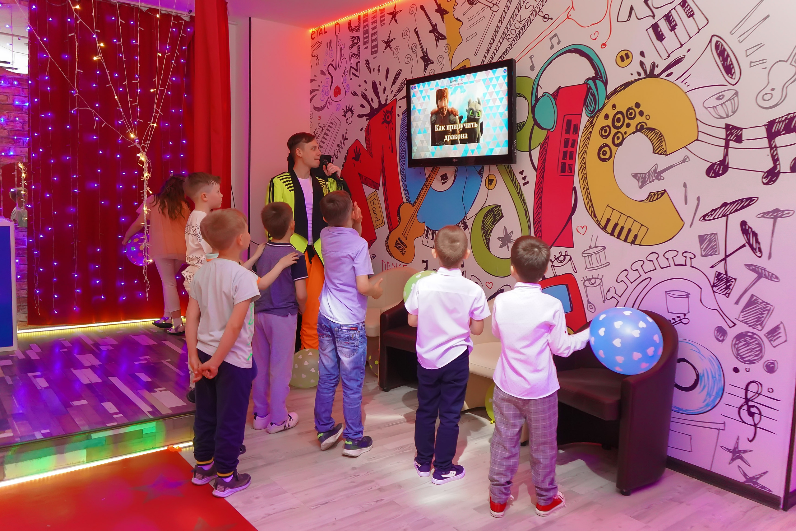 Фотосъемка видеосъёмка фотограф видеооператор новогодних утренников  в. Фотограф, видеооператор Нина Коршунова