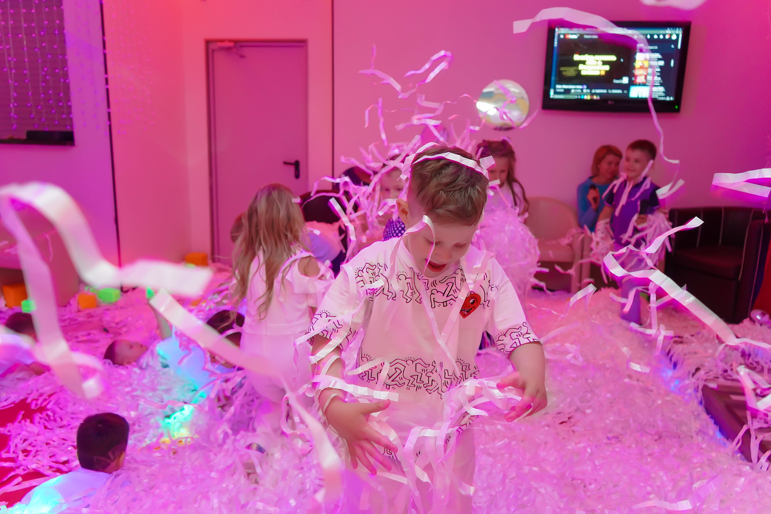 Фотосъемка видеосъёмка фотограф видеооператор новогодних утренников  в. Фотограф, видеооператор Нина Коршунова