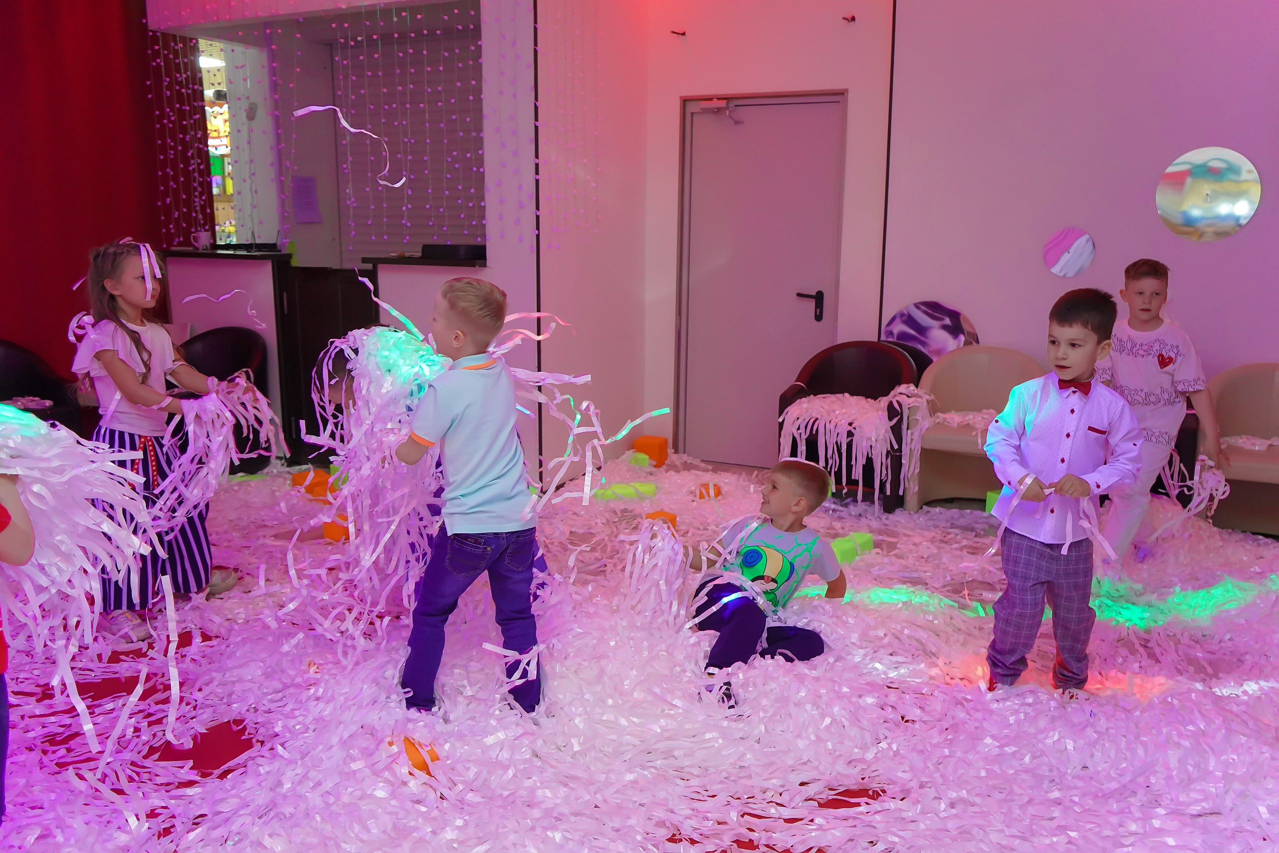 Фотосъемка видеосъёмка фотограф видеооператор новогодних утренников  в. Фотограф, видеооператор Нина Коршунова