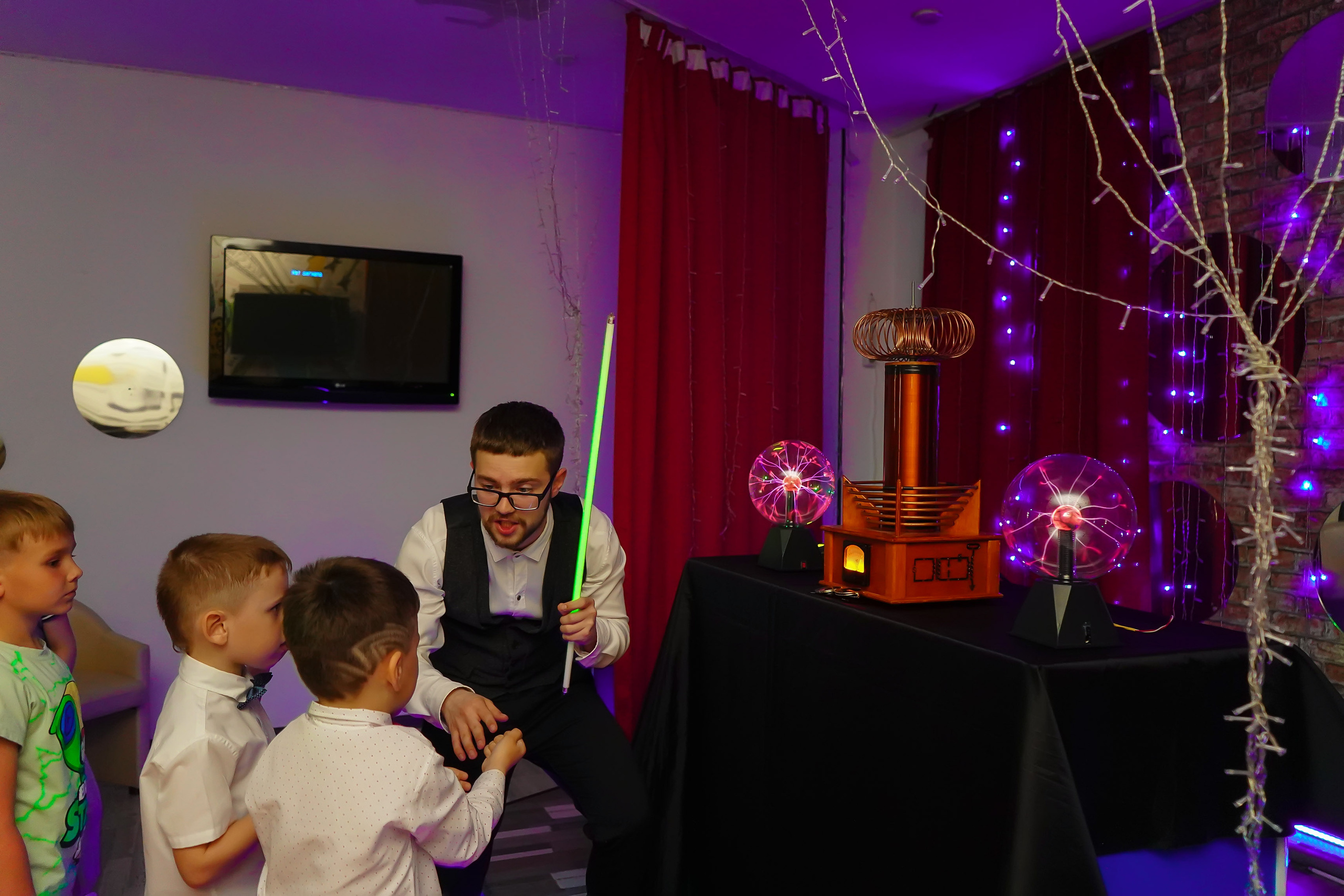 Фотосъемка видеосъёмка фотограф видеооператор новогодних утренников  в. Фотограф, видеооператор Нина Коршунова