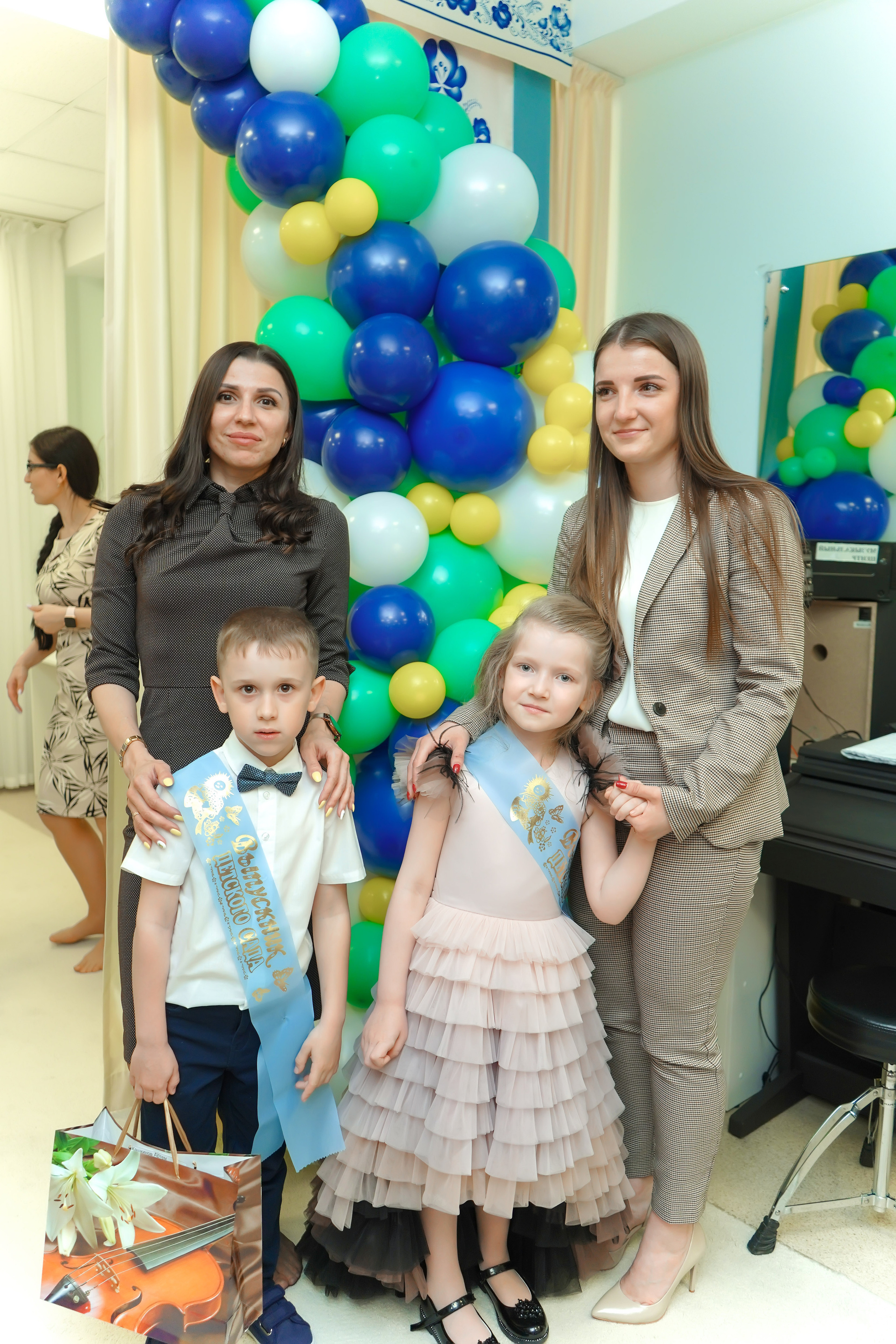 Фотосъемка видеосъёмка фотограф видеооператор новогодних утренников  в. Фотограф, видеооператор Нина Коршунова