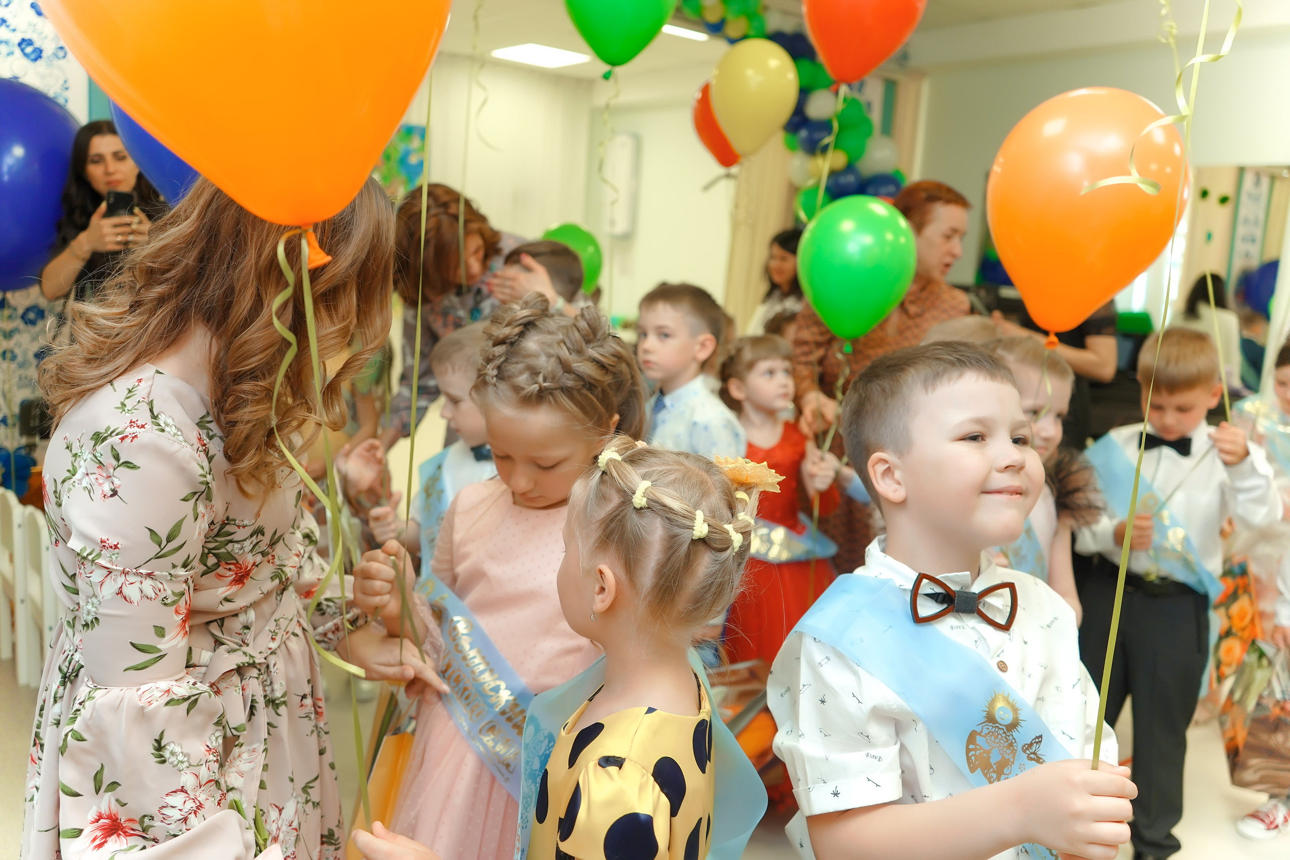 Фотосъемка видеосъёмка фотограф видеооператор новогодних утренников  в. Фотограф, видеооператор Нина Коршунова