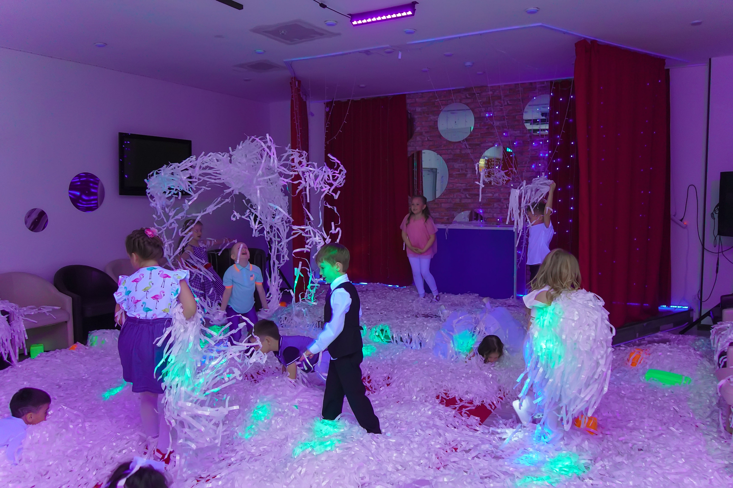 Фотосъемка видеосъёмка фотограф видеооператор новогодних утренников  в. Фотограф, видеооператор Нина Коршунова