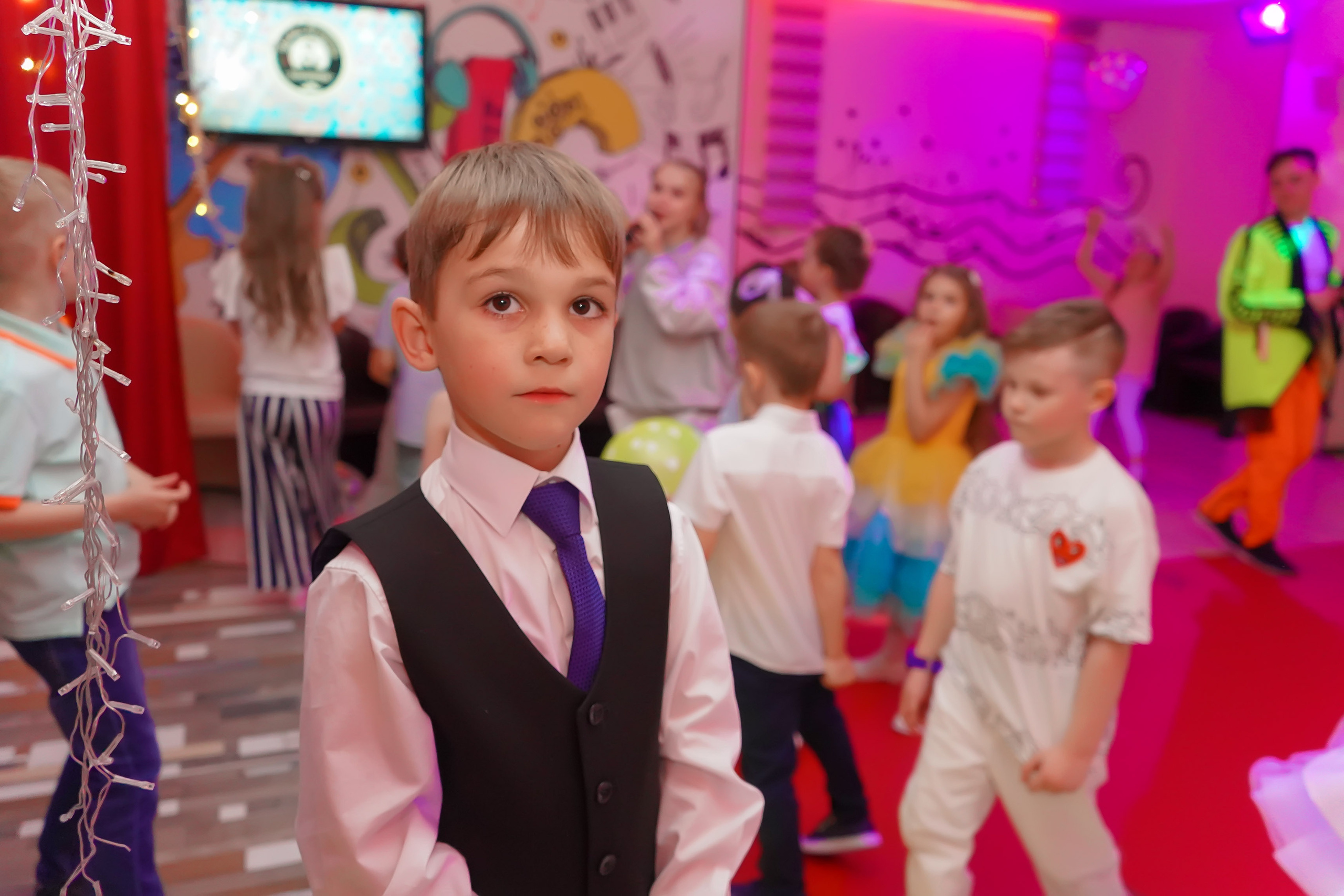 Фотосъемка видеосъёмка фотограф видеооператор новогодних утренников  в. Фотограф, видеооператор Нина Коршунова