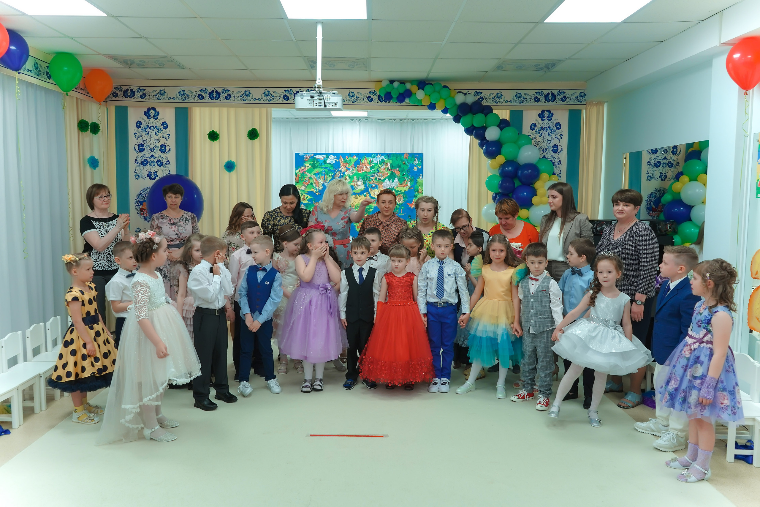 Фотосъемка видеосъёмка фотограф видеооператор новогодних утренников  в. Фотограф, видеооператор Нина Коршунова