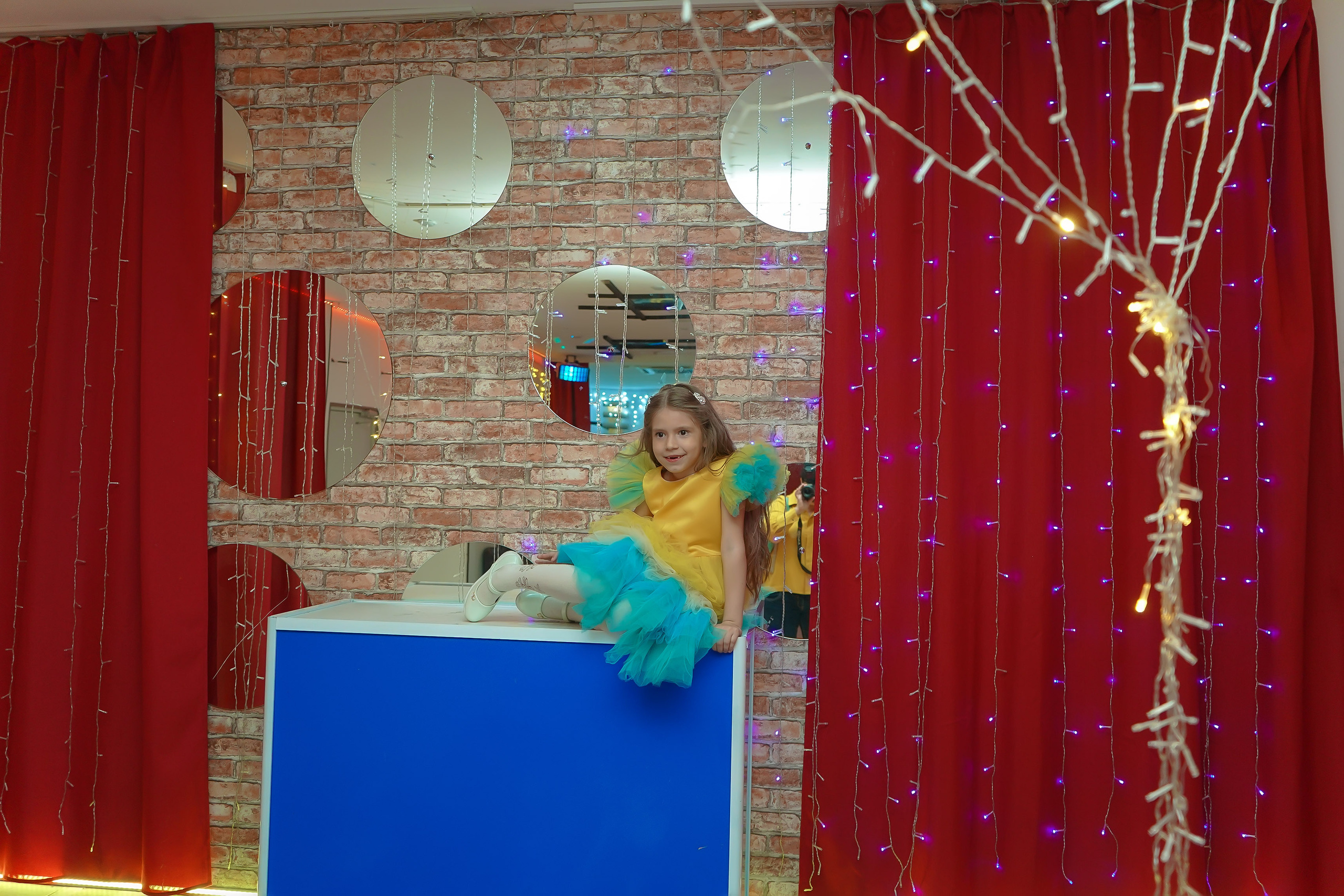 Фотосъемка видеосъёмка фотограф видеооператор новогодних утренников  в. Фотограф, видеооператор Нина Коршунова