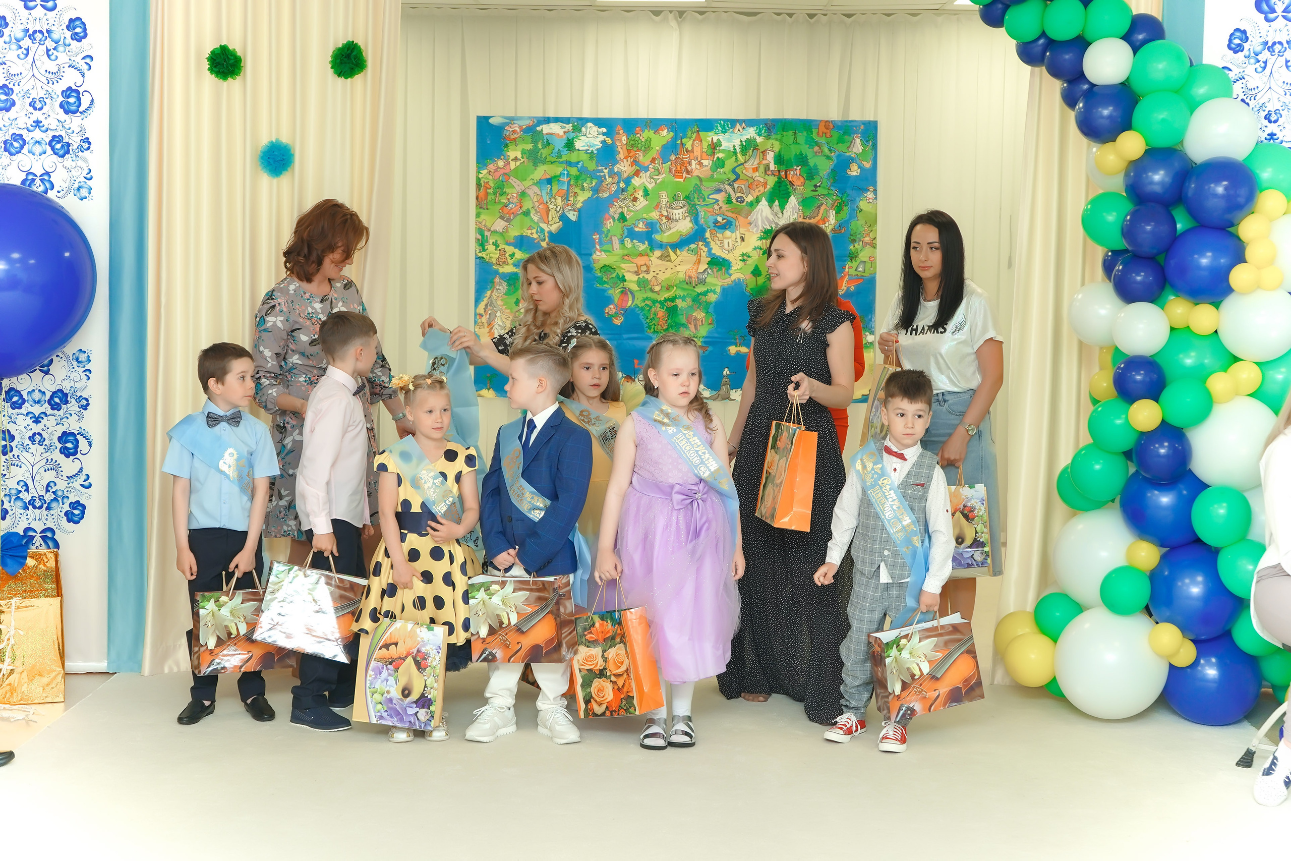 Фотосъемка видеосъёмка фотограф видеооператор новогодних утренников  в. Фотограф, видеооператор Нина Коршунова