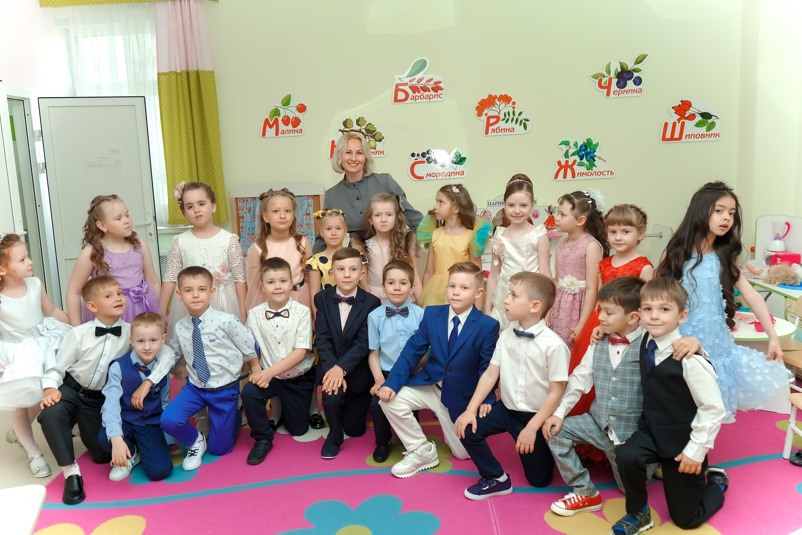 Фотосъемка видеосъёмка фотограф видеооператор новогодних утренников  в. Фотограф, видеооператор Нина Коршунова