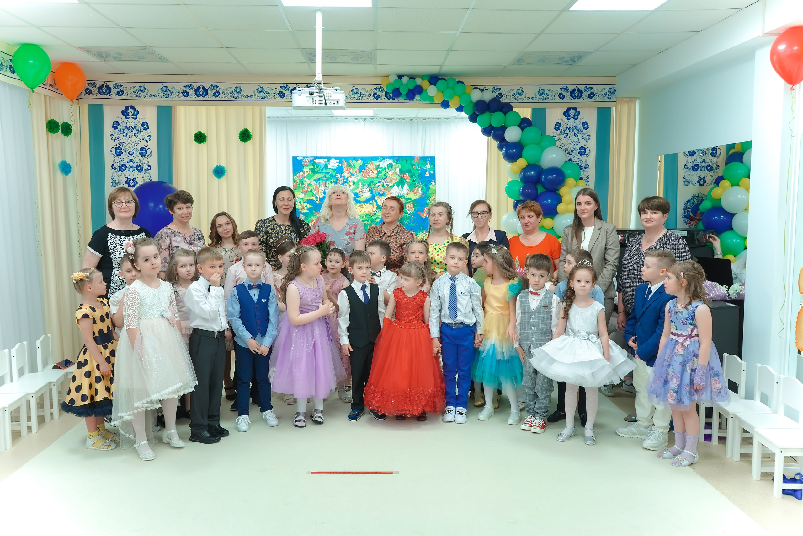 Фотосъемка видеосъёмка фотограф видеооператор новогодних утренников  в. Фотограф, видеооператор Нина Коршунова