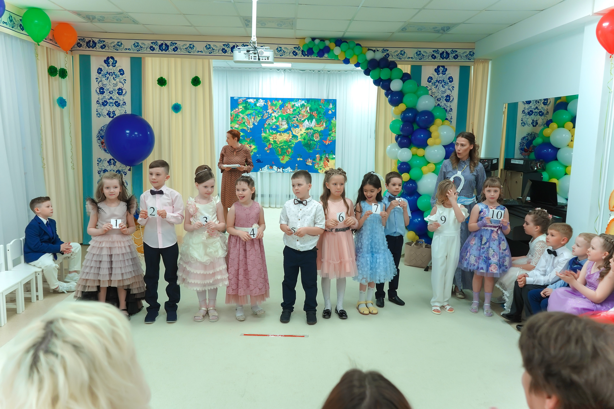 Фотосъемка видеосъёмка фотограф видеооператор новогодних утренников  в. Фотограф, видеооператор Нина Коршунова