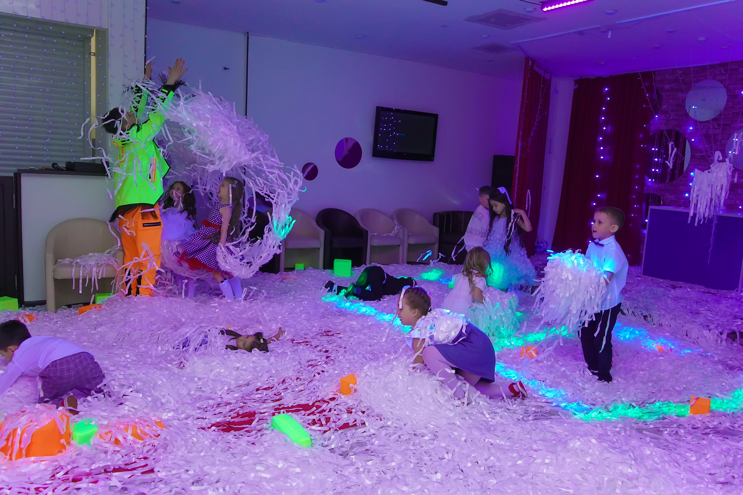 Фотосъемка видеосъёмка фотограф видеооператор новогодних утренников  в. Фотограф, видеооператор Нина Коршунова