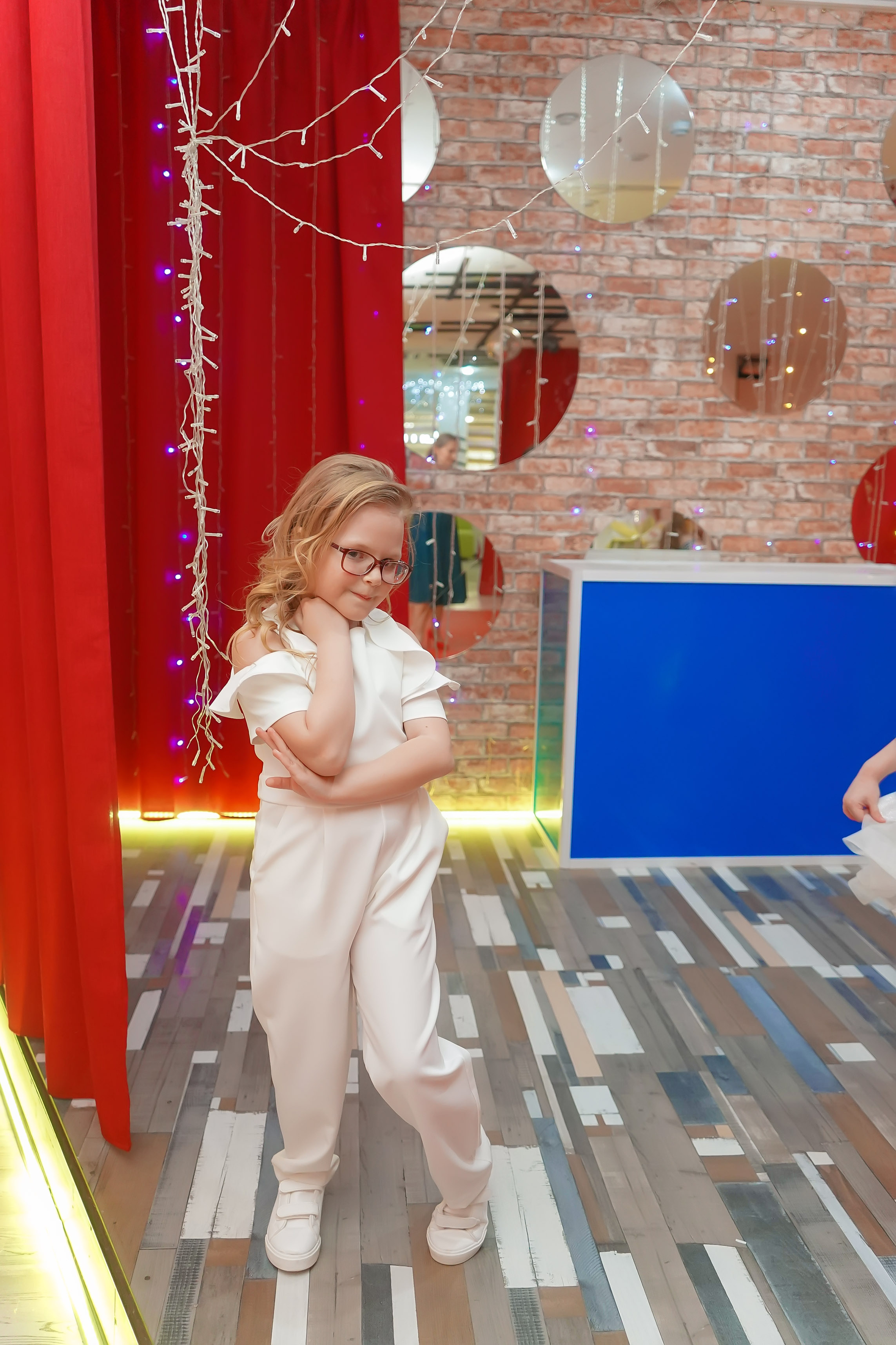 Фотосъемка видеосъёмка фотограф видеооператор новогодних утренников  в. Фотограф, видеооператор Нина Коршунова