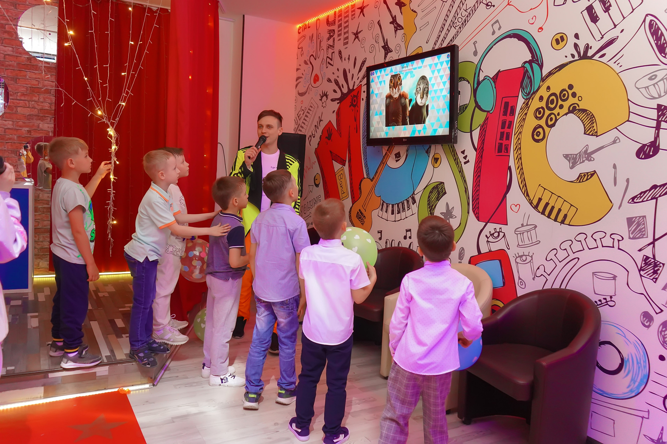 Фотосъемка видеосъёмка фотограф видеооператор новогодних утренников  в. Фотограф, видеооператор Нина Коршунова