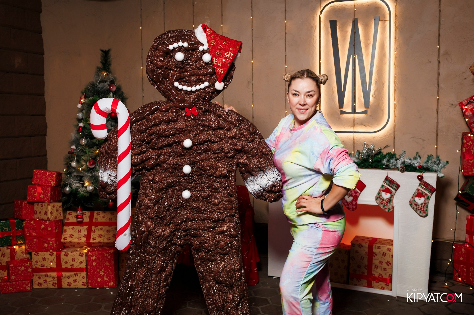 BIRTHDAY KARAOKE THE WALL STREET. КИПЯТКОМ АЛМАТЫ! Фотосъемка мероприятий в Алматы