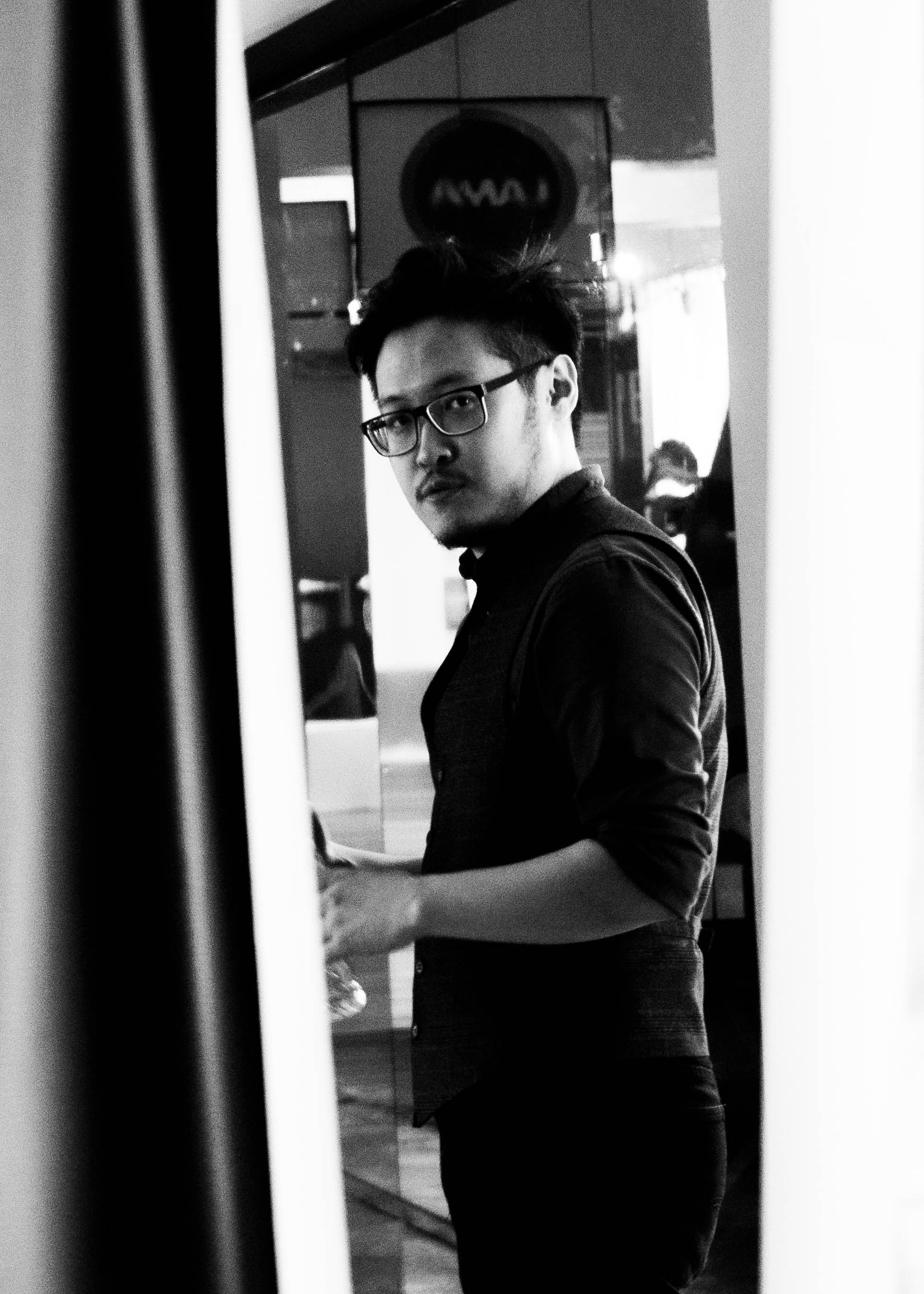 Выставка Сенсивити. Кир Анисин. Режиссер & фотограф