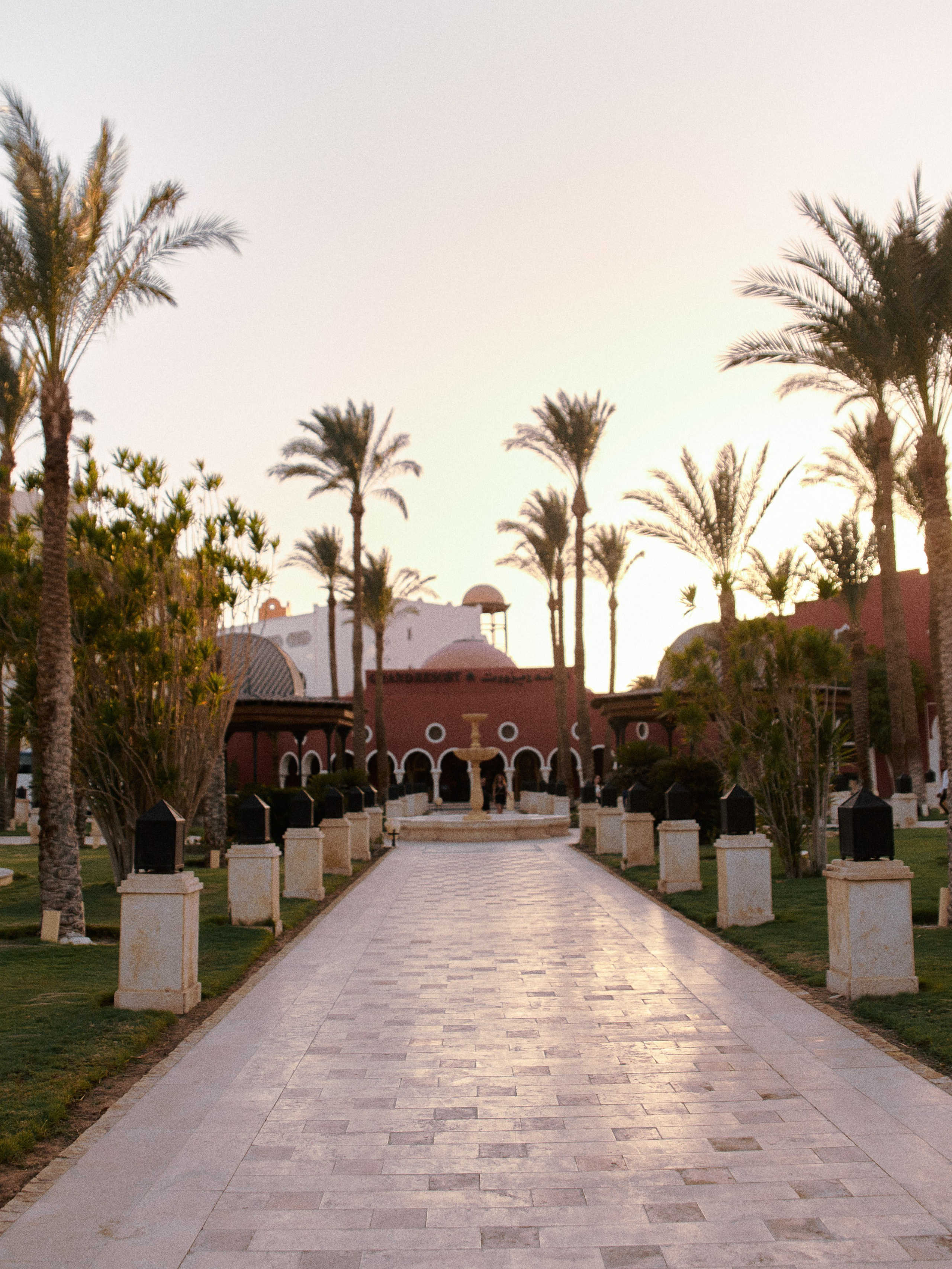 Улицы. Jorgis Talè — photographer, kind person, teacher of arts and other mag