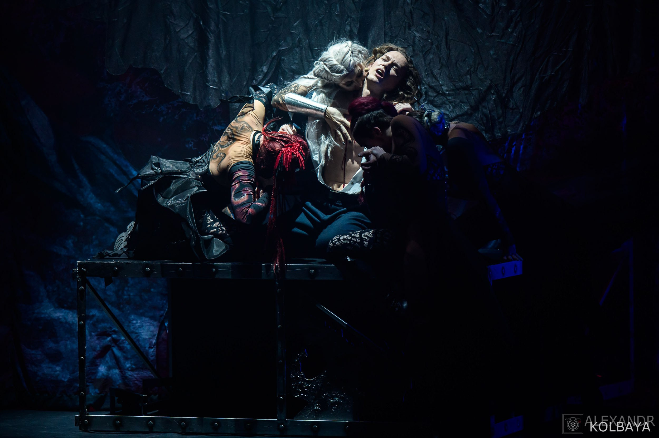 Мюзикл Дракула. Концертный и театральный репортажный фотограф в Москве Александр Колбая