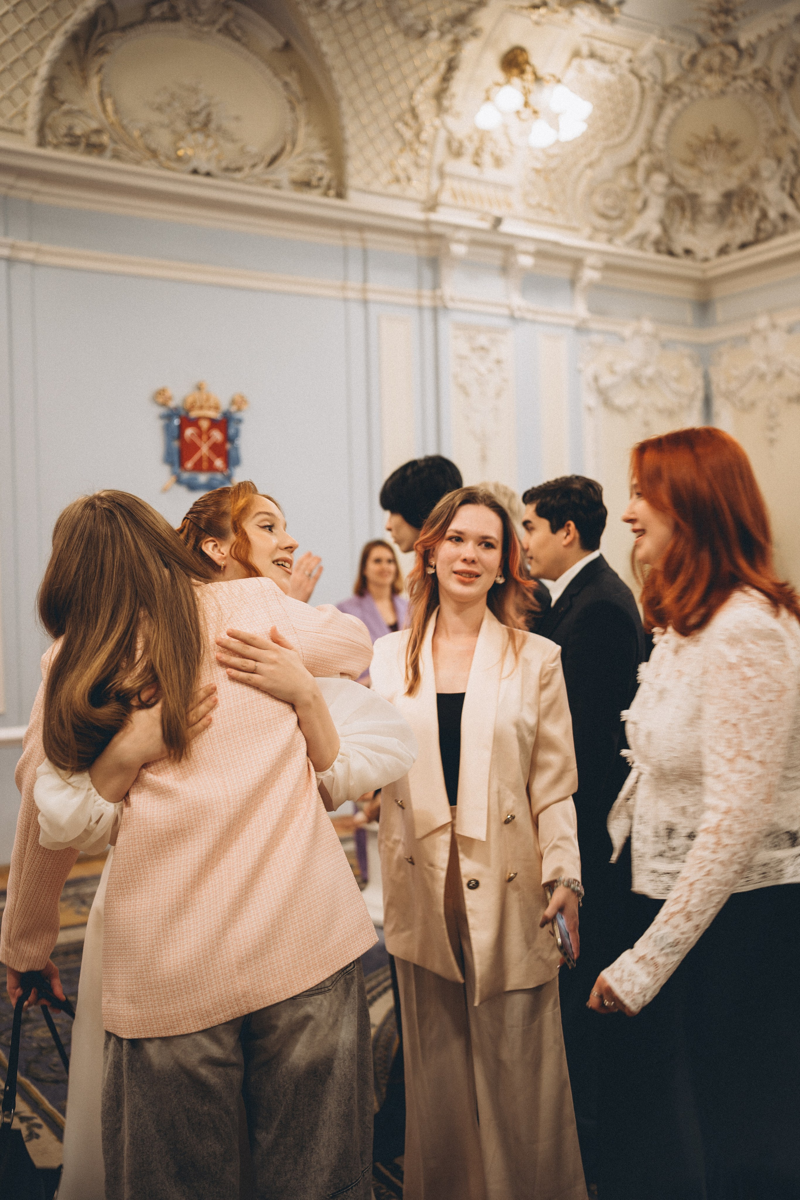 СВАДЕБНАЯ СЬЕМКА ВО ВТОРОМ ДВОРЦЕ С ГОСТЯМИ И ПРОГУЛКА В ТАВРИЧЕСКОМ САДУ. Профессиональный фотограф, Санкт-Петербург — Виктория Богомолова