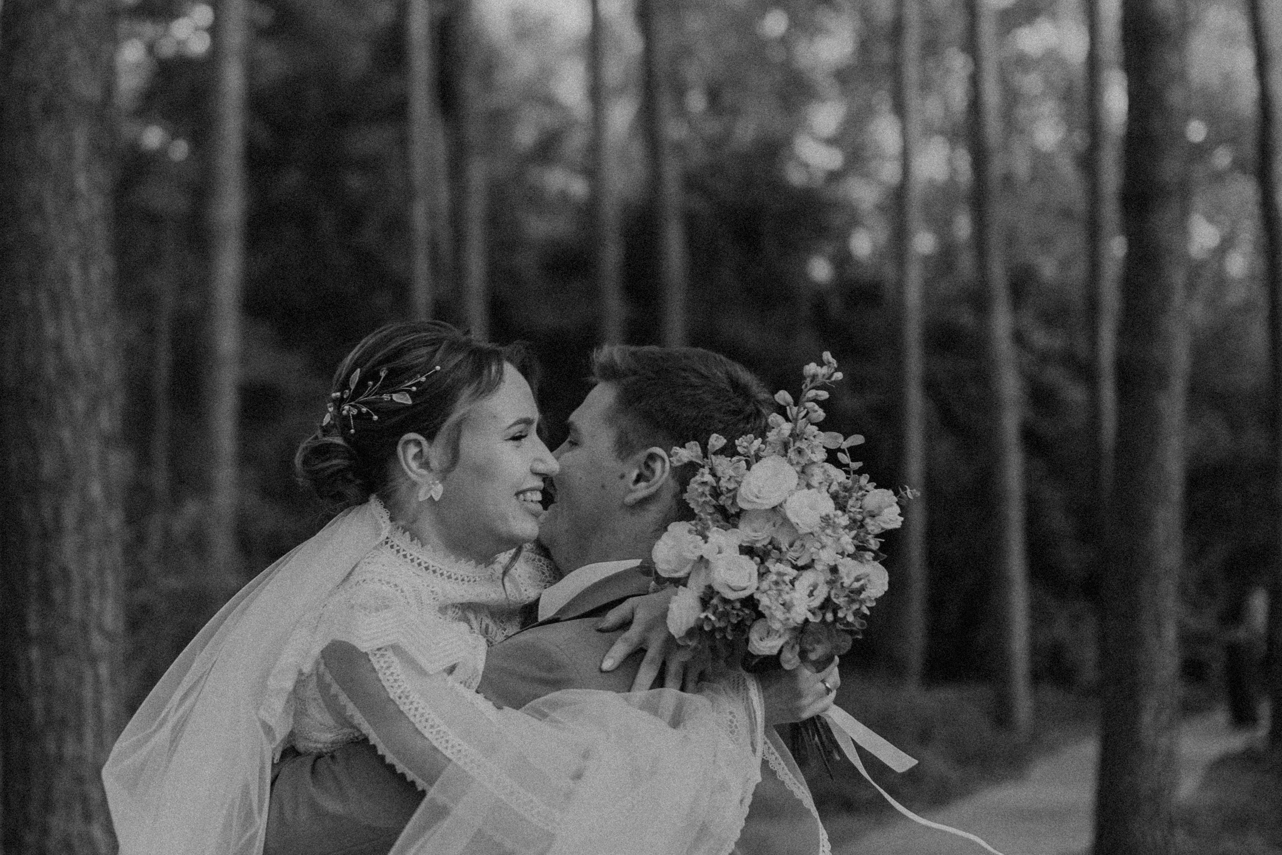 Wedding. Свадебный и семейный фотограф в Алматы Laura Dosmann
