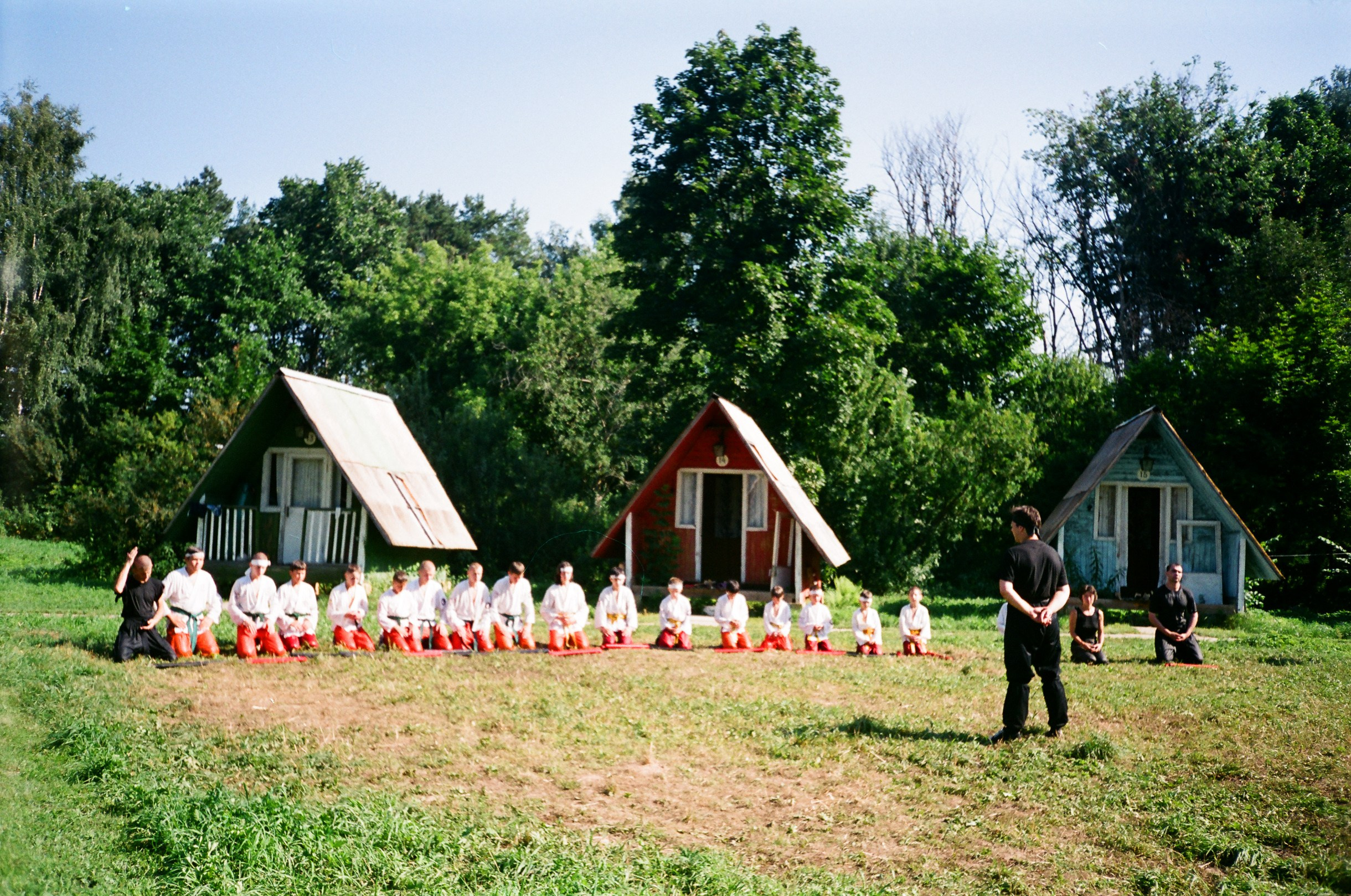 Фотографии Летние сборы ШБИ МОН 2002 г. Школа Боевых Искусств «МОН»