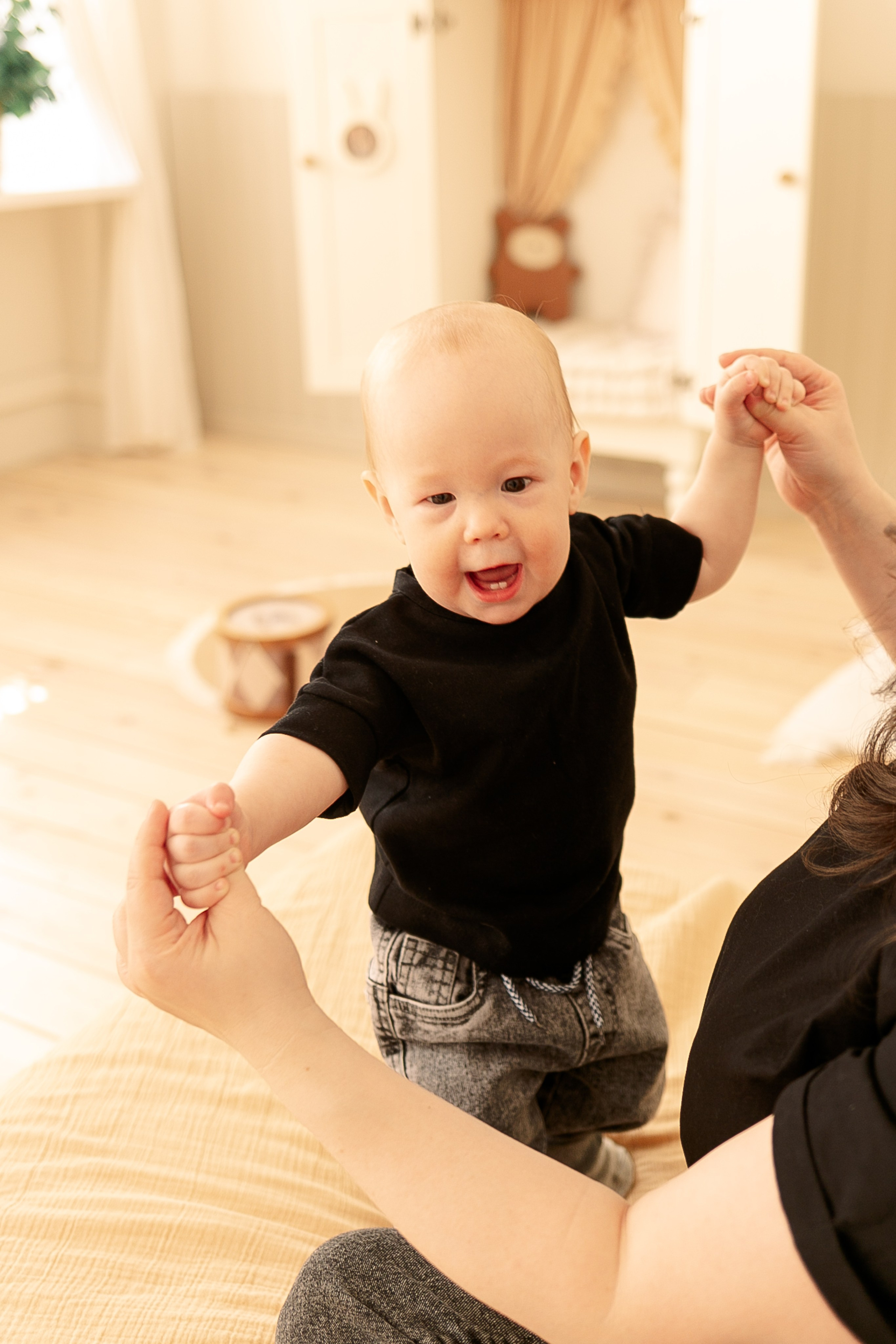 Тимуру 1 годик. Семейный фотограф Фотосессия беременности  Екатеринбург Елена Луткова