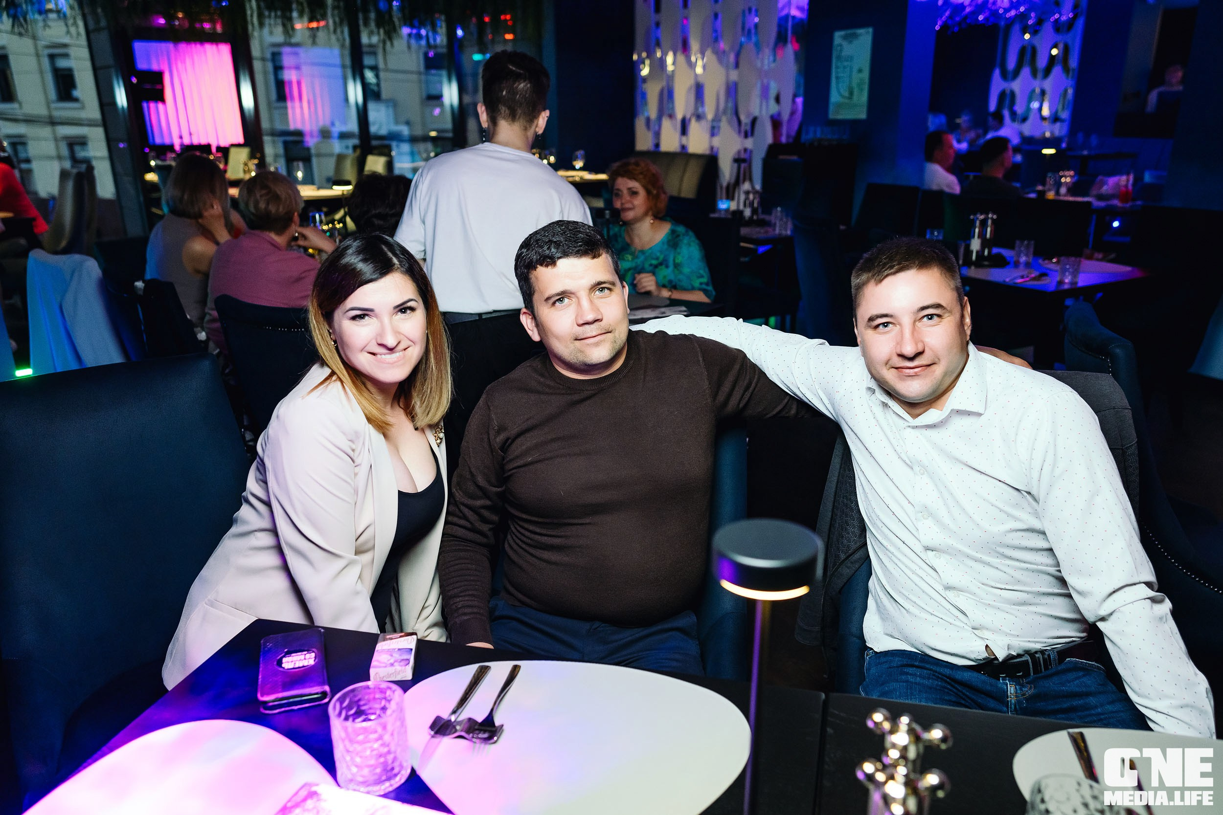 Фоторепортаж с вечеринки в Океане. One Media Life: фоторепортажи, фотоотчеты с мероприятий и заведений