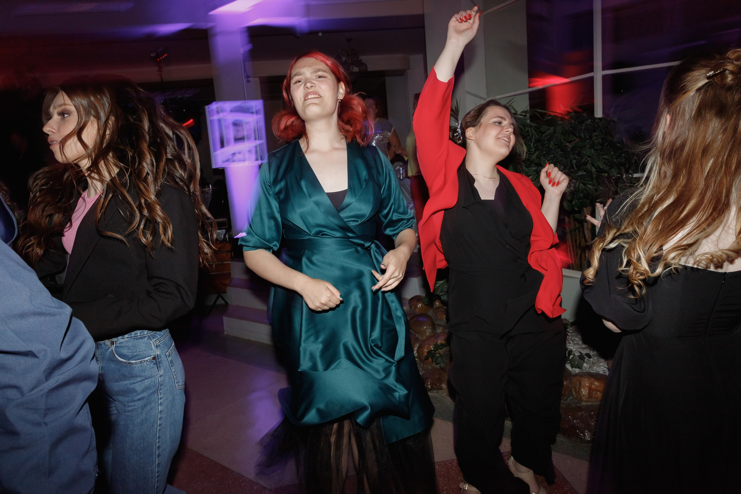 Школьный выпускной 2023 год в Минске. Свадебный фотограф в Минске/Беларуси Сергей Спиридонов