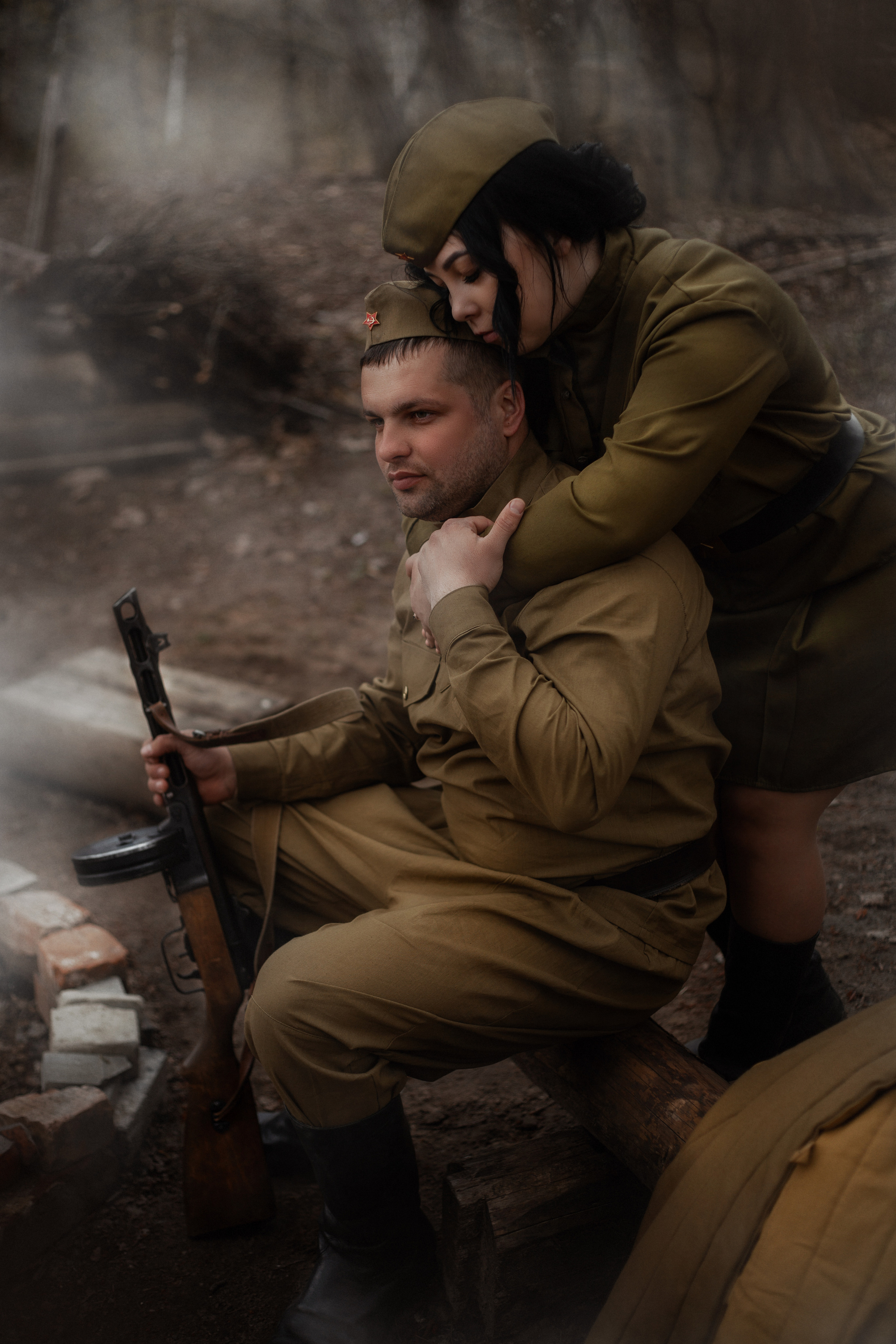 Снежана и Иван фотосессия ко Дню победы. Фотограф в Санкт-Петербурге и Ленинградской области Катя Нугу