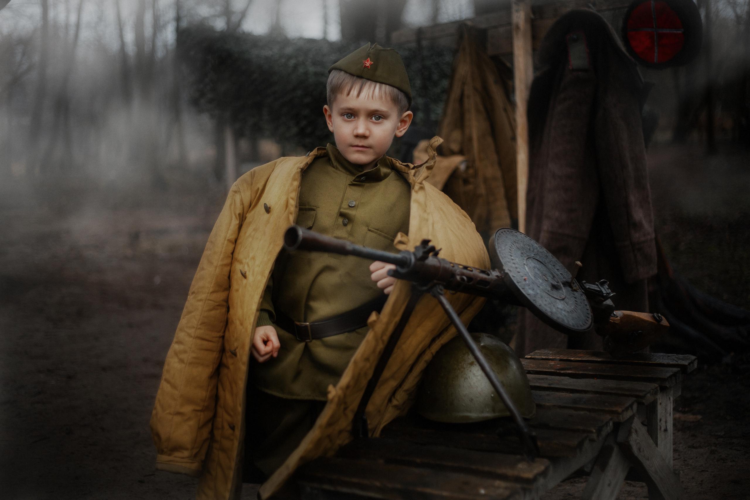 Детская съёмка ко Дню Победы. Фотограф в Санкт-Петербурге и Ленинградской области Катя Нугу