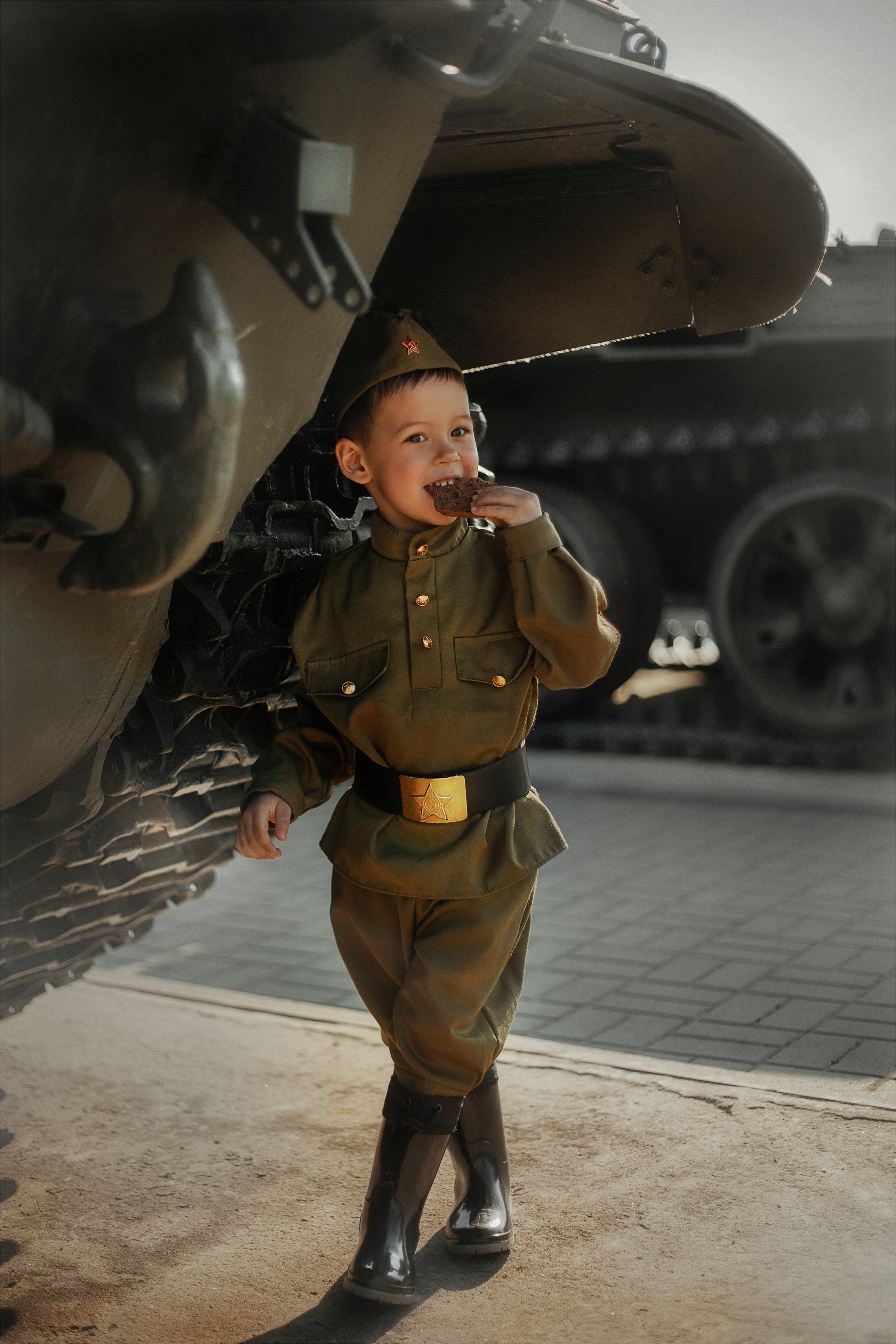Малыши на съёмке ко Дню Победы). Фотограф в Санкт-Петербурге и Ленинградской области Катя Нугу
