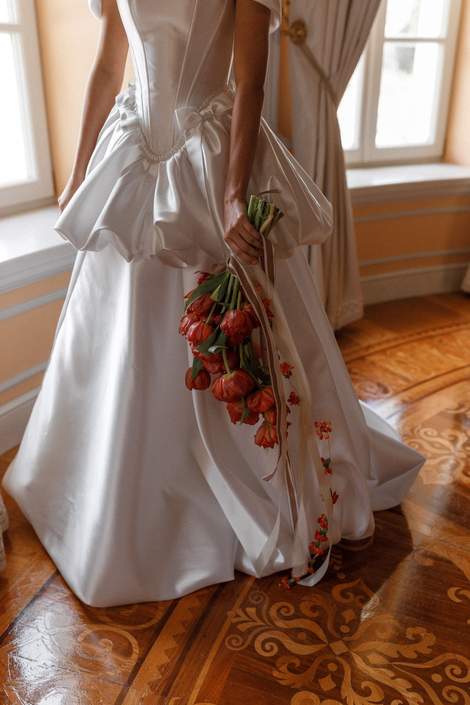 Петр и Лейла