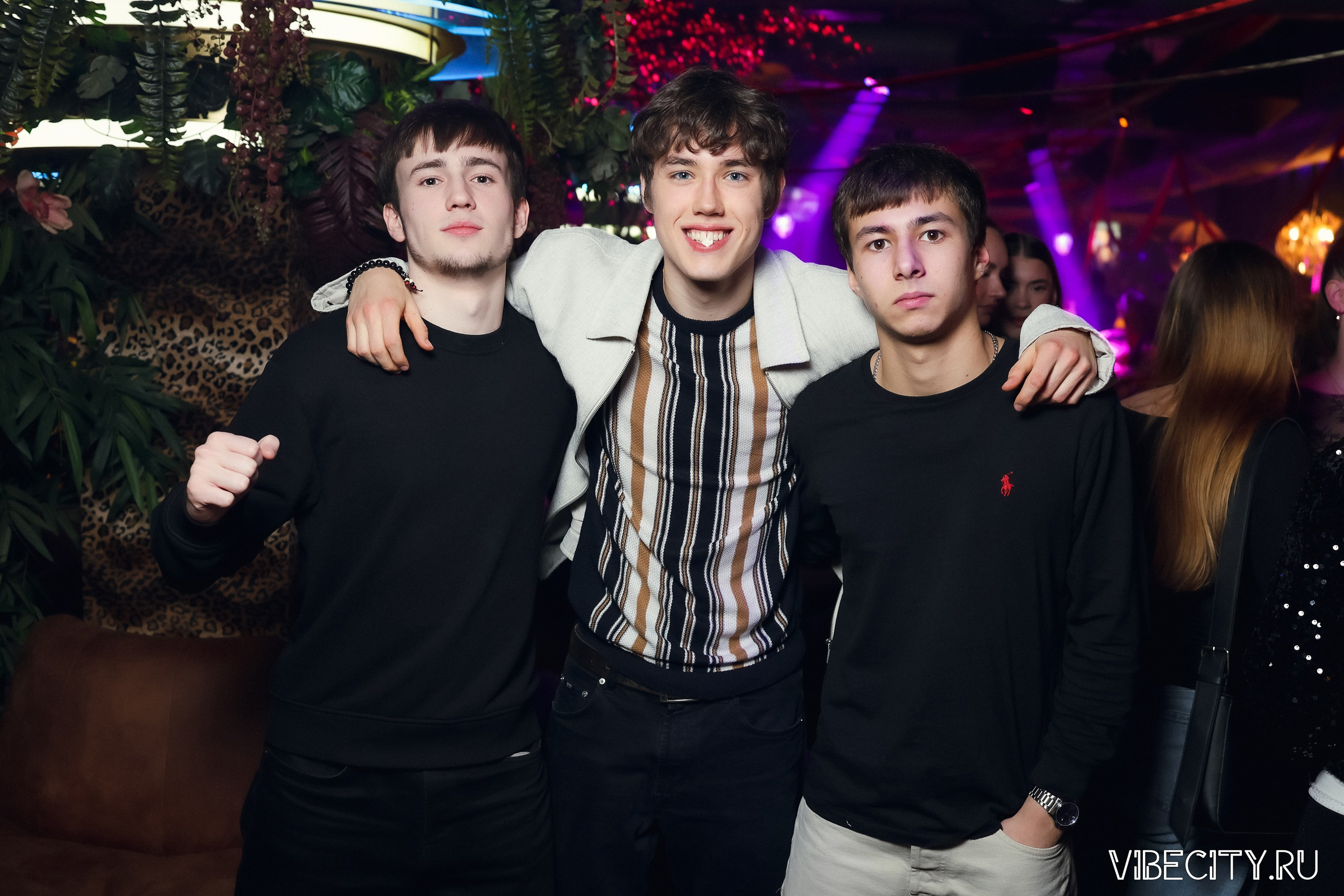 DOUBLE U. VIBECITY.RU Вайб Сити Ру Фоторепортажи Фотоотчеты Калининград