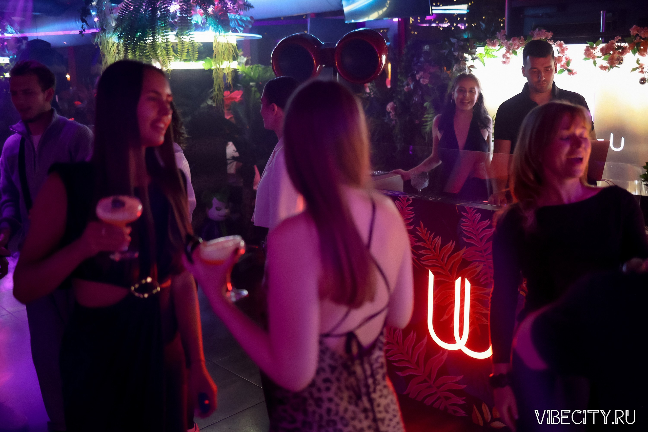 DOUBLE U. VIBECITY.RU Вайб Сити Ру Фоторепортажи Фотоотчеты Калининград