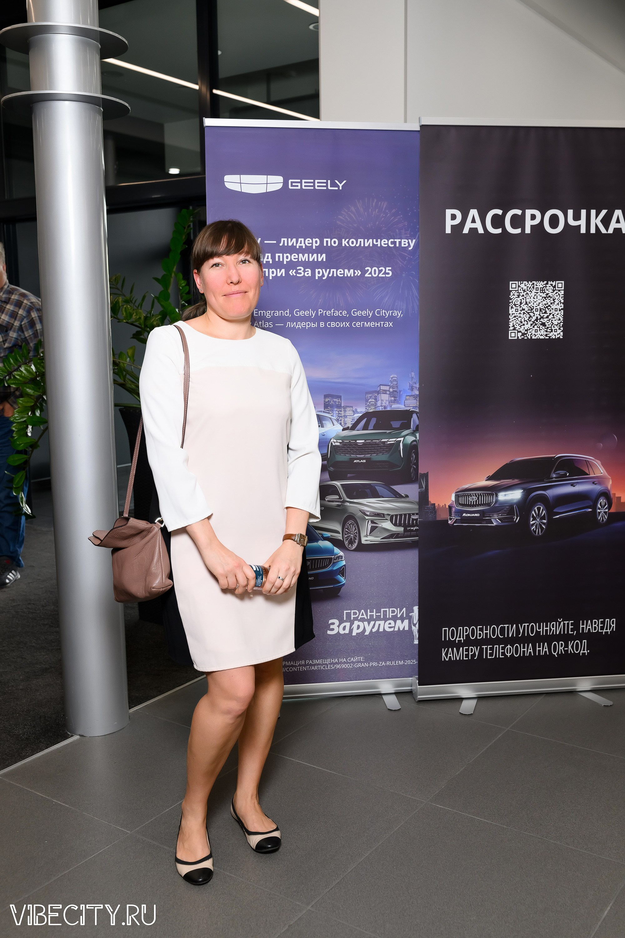 Презентация Geely Manjaro. VIBECITY.RU Вайб Сити Ру Фоторепортажи Фотоотчеты Калининград