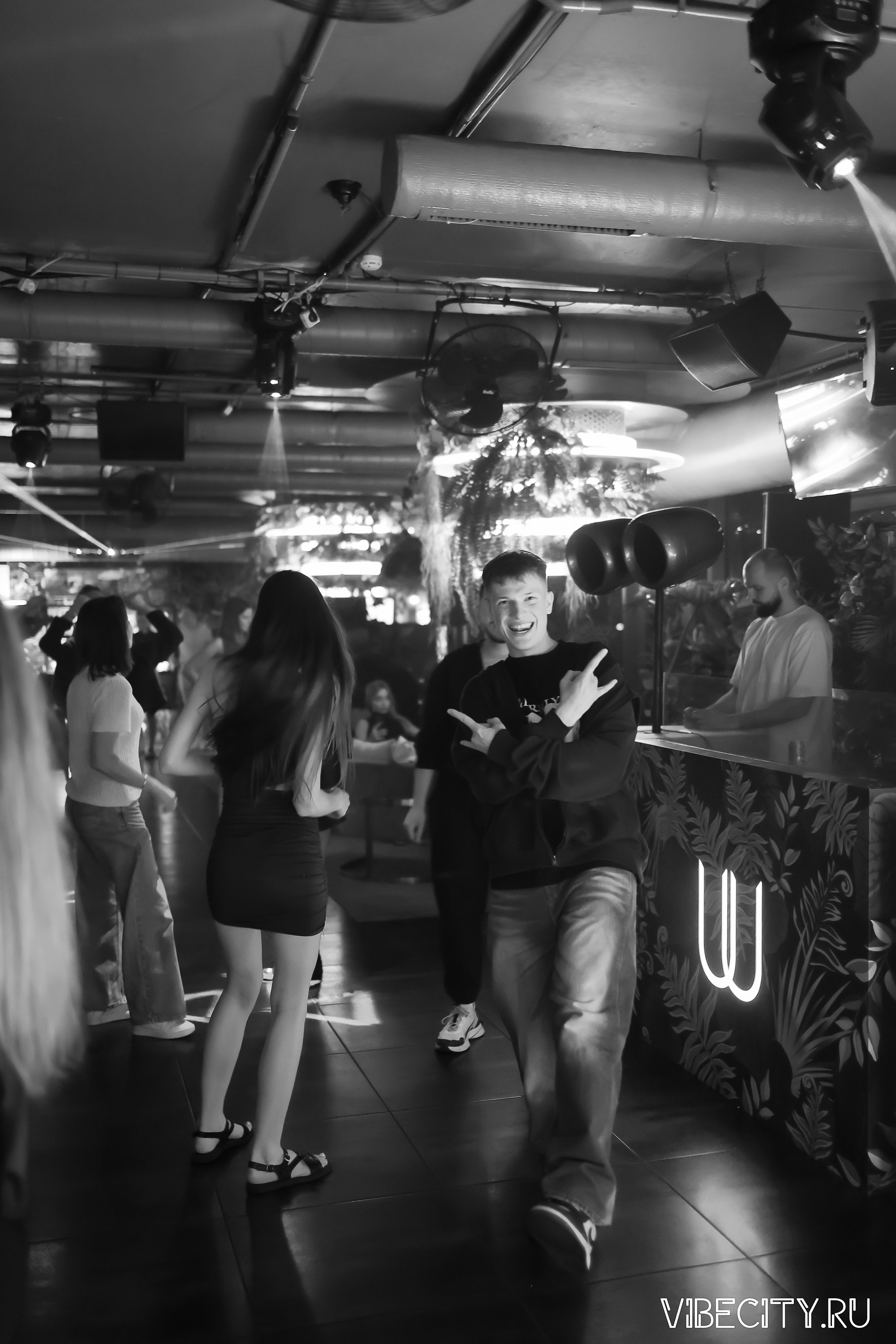 DOUBLE U. VIBECITY.RU Вайб Сити Ру Фоторепортажи Фотоотчеты Калининград