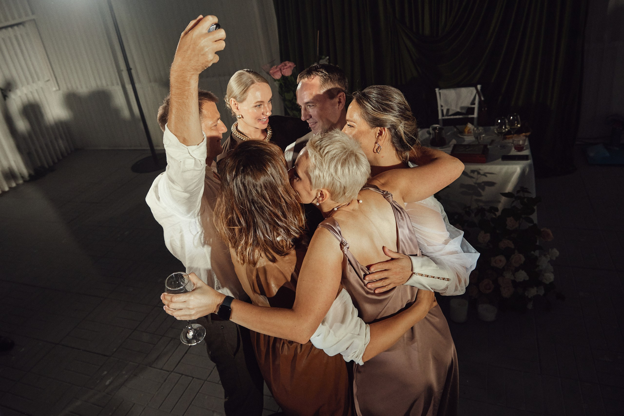 Счастье здесь. Свадебный фотограф Антон Артюшин. Работаю в Нижнем Новгороде и Москве