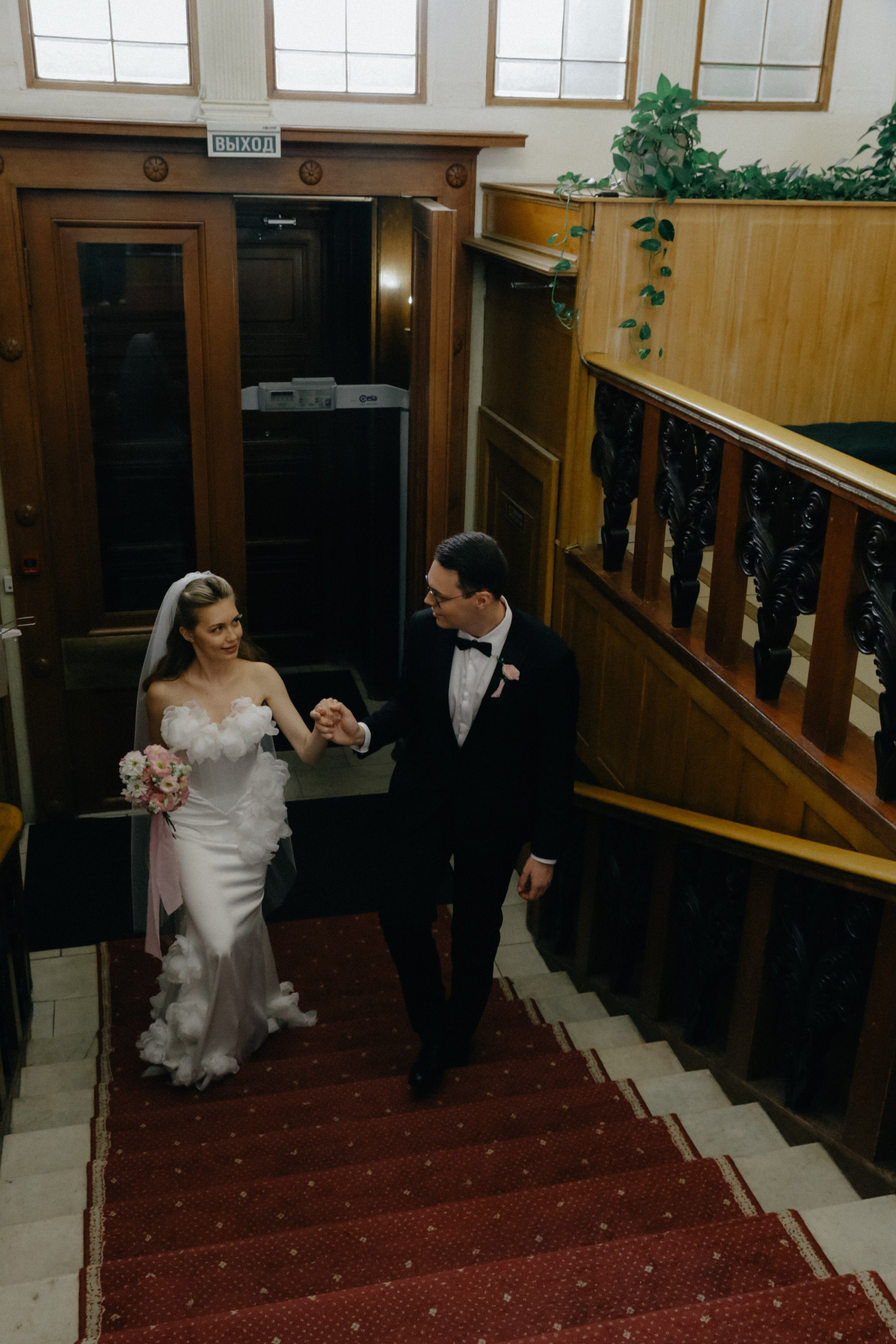 Теплый август