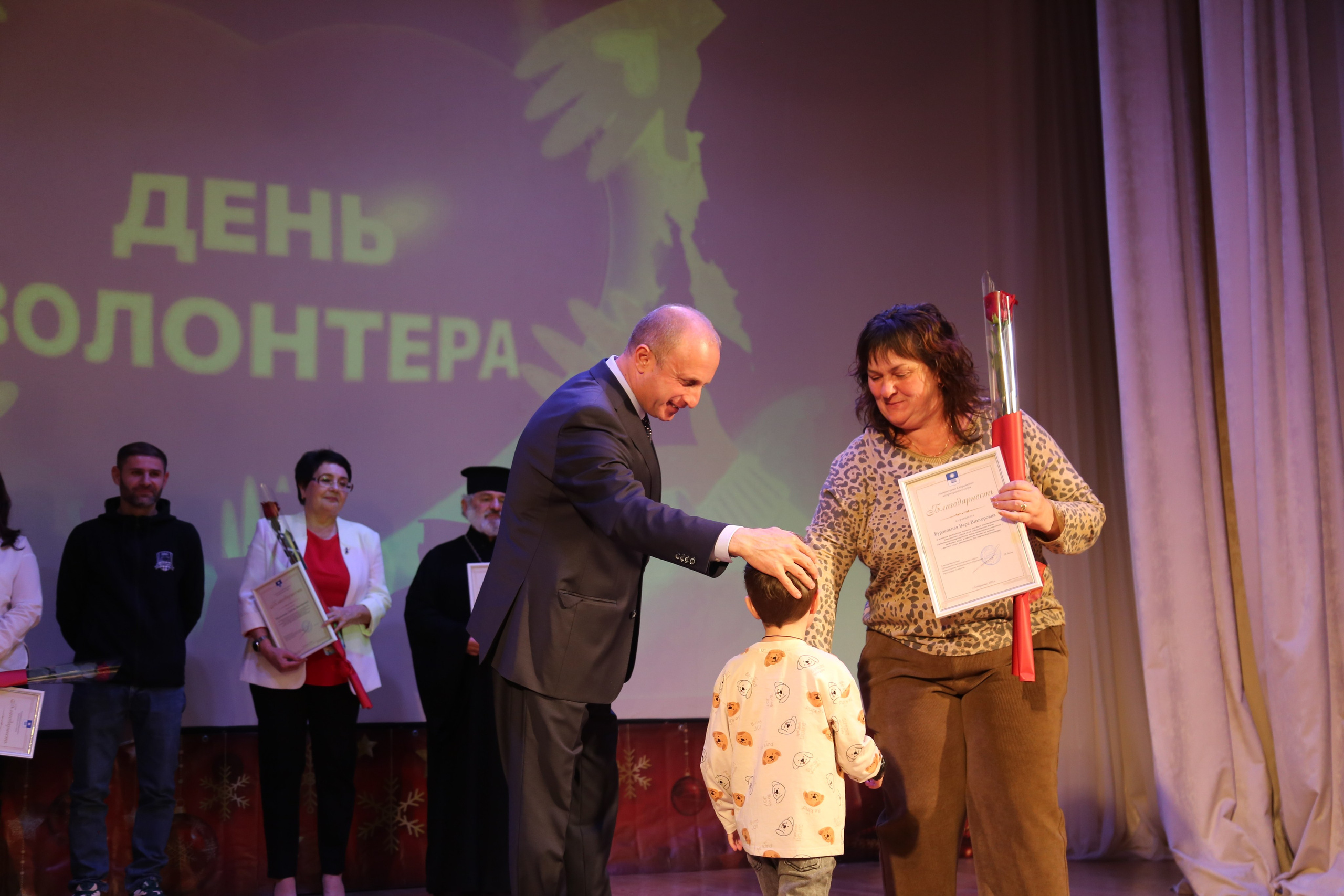 День Волонтёра. Жизнь курорта Кабардинка в фотографиях