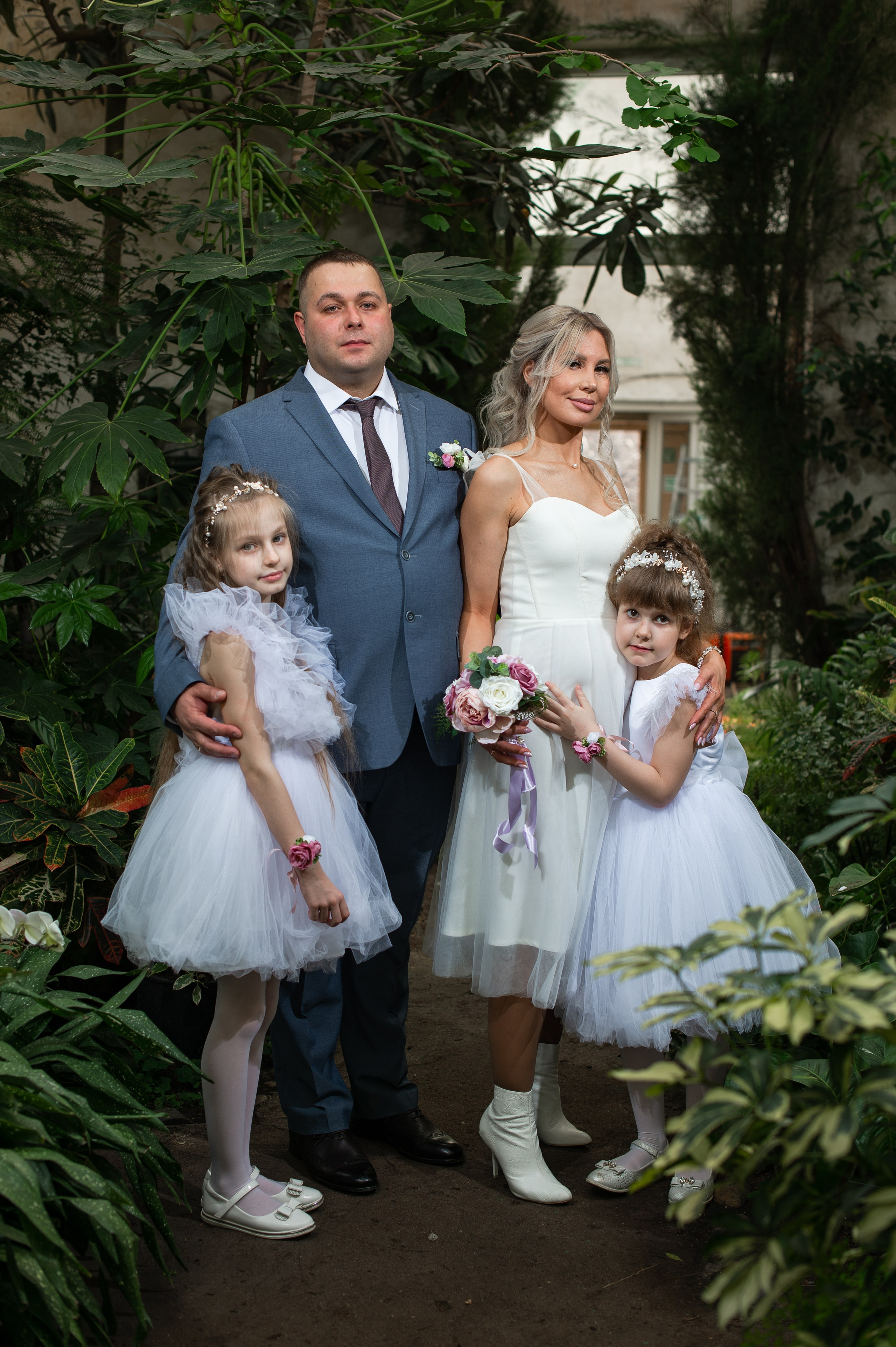 Бот.сад. Шато. Принцессы. Свадебный и семейный фотограф в Омске Мормулев Михаил