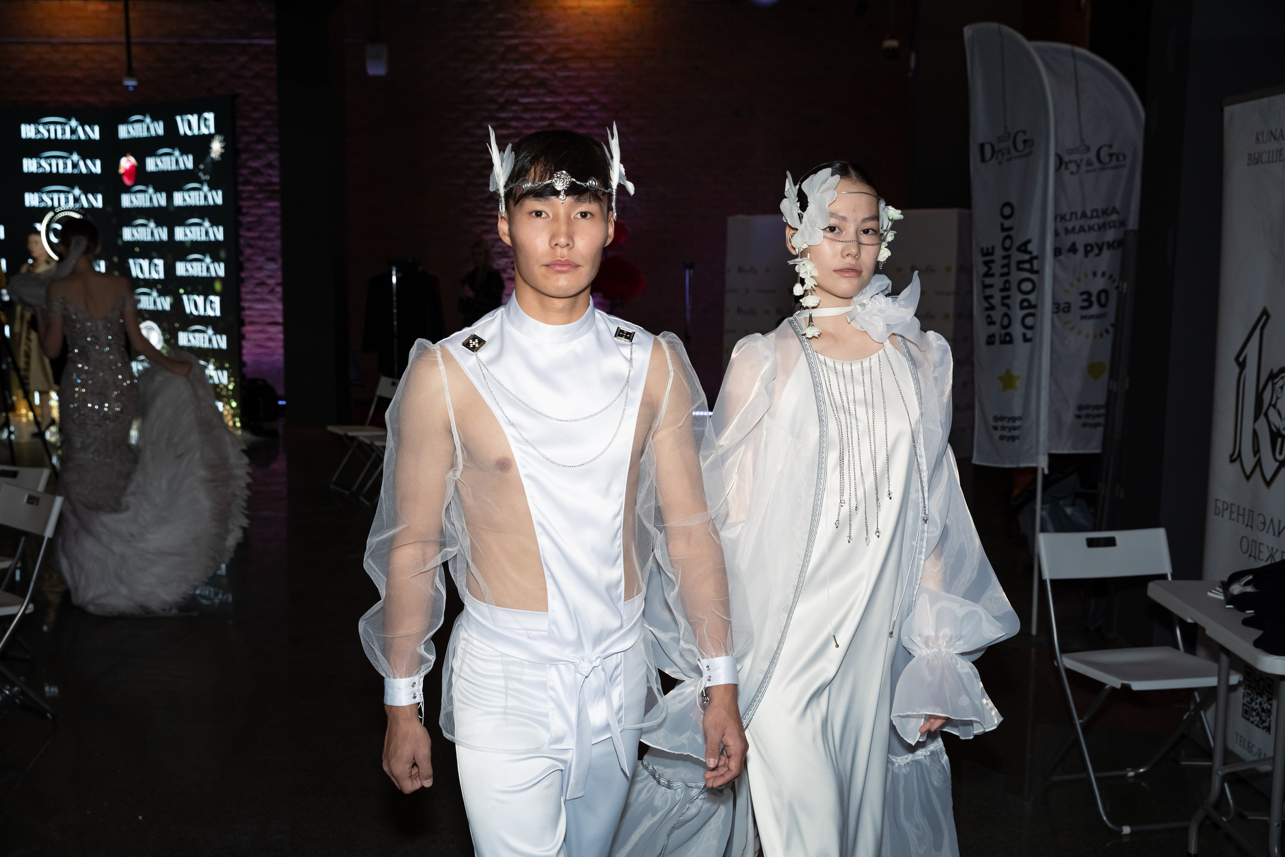 Бэкстейдж Показа | Volga Fashion Week. Фотограф брендов и бизнеса в Москве Алексей Сентюрин