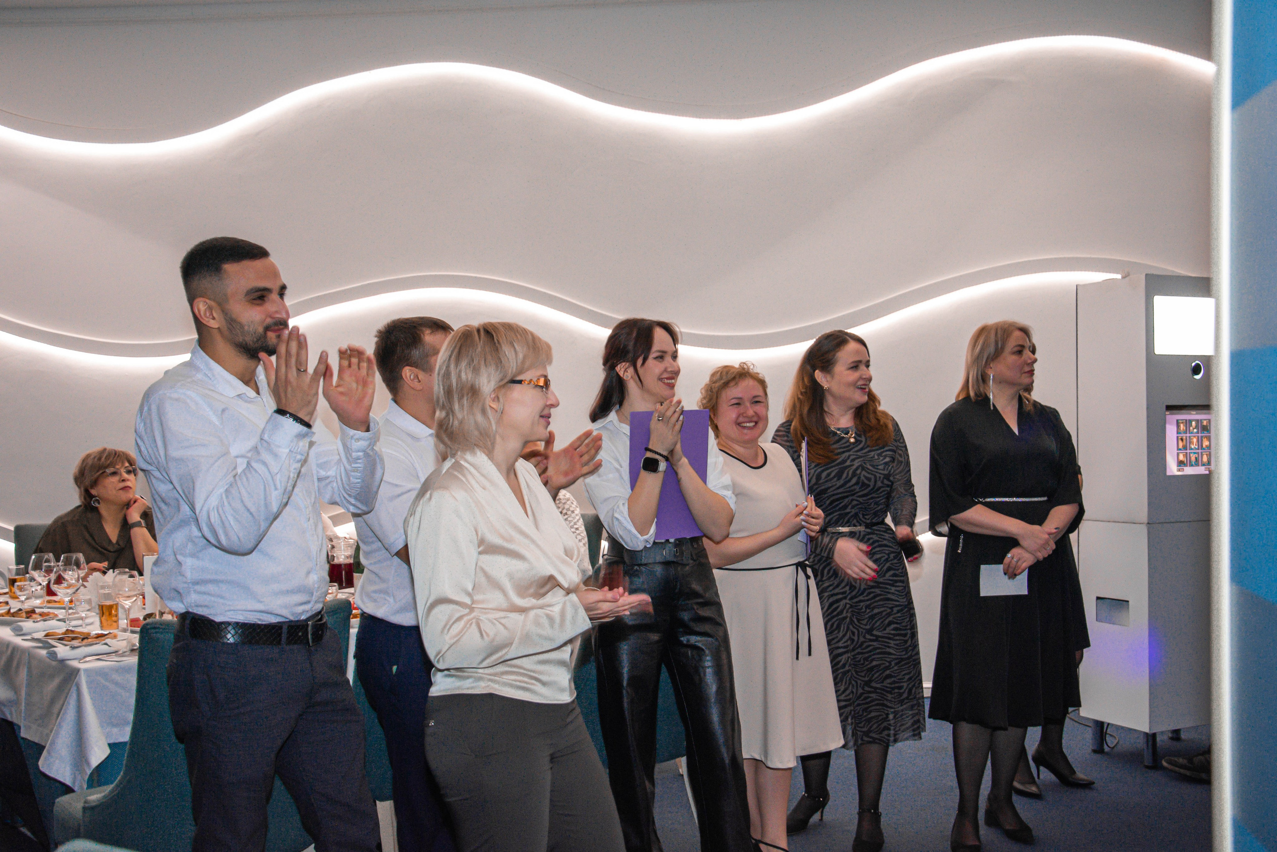 Корпоратив. Женский фотограф в Людиново и Киров