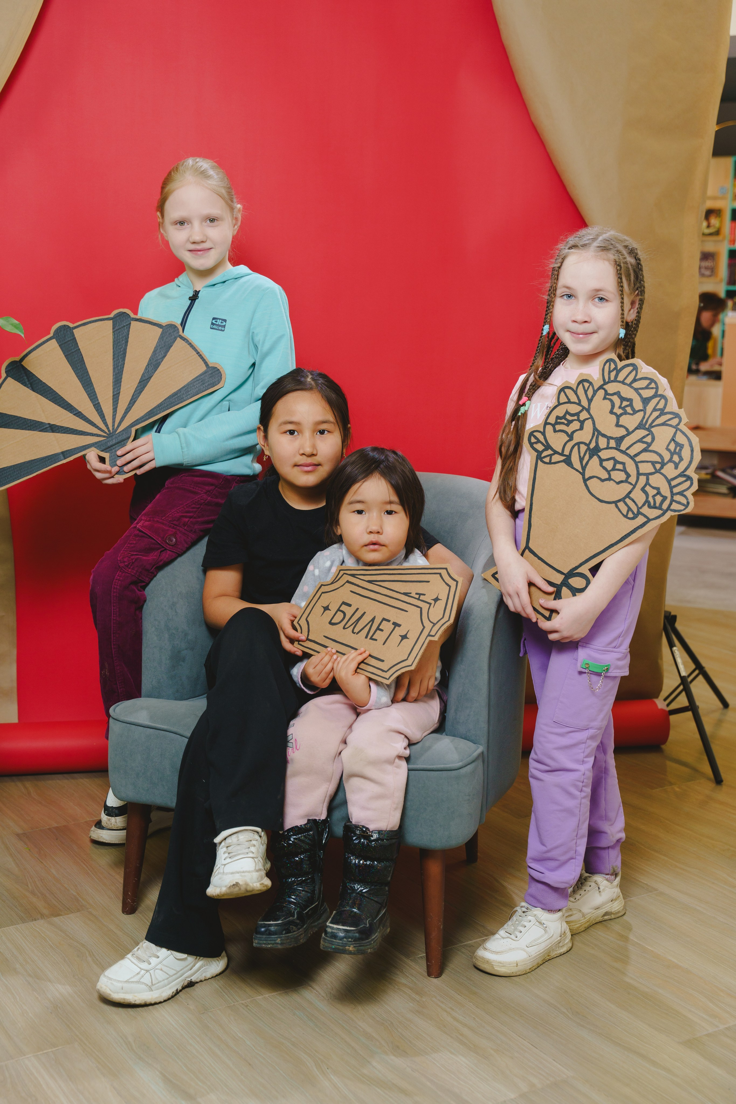 Театральный марафон «Книга и театр». Фотограф в детский сад в Екатеринбурге, выпускные альбомы Юлия Умерова