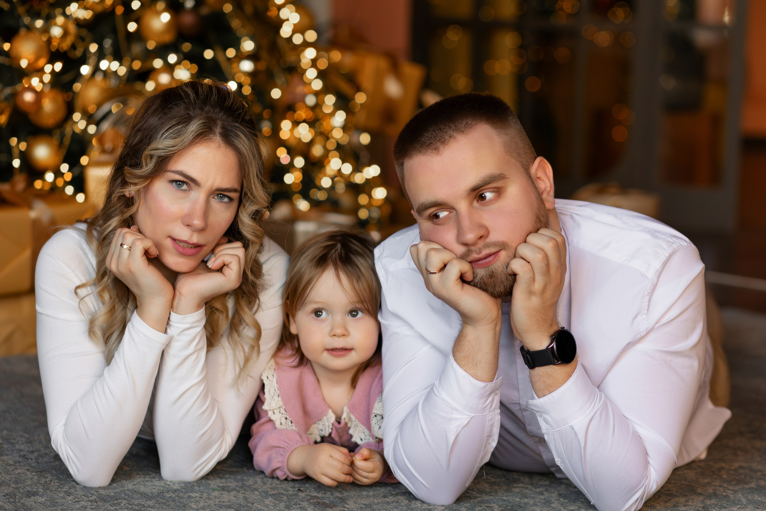 Новогодняя семейная съемка в студии. Семейный и женский фотограф в Москве Надежда Воробьева