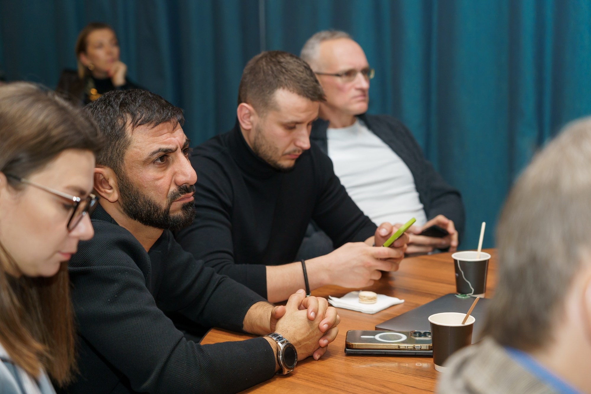 Выступление спикера. Photomantis