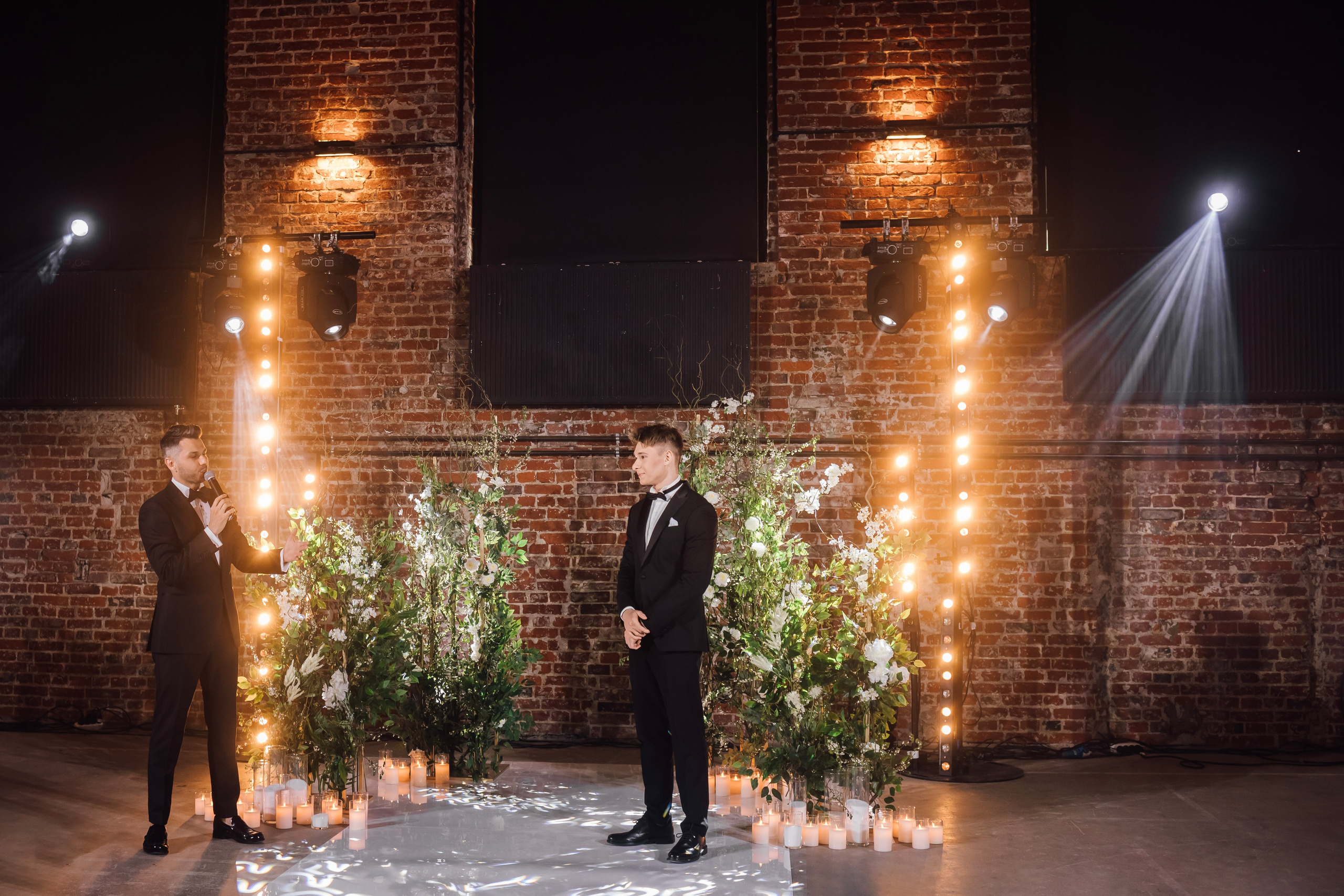 Мария и Алексей. Лофт. Свадебный и семейный фотограф в Москве Евгения Лисина